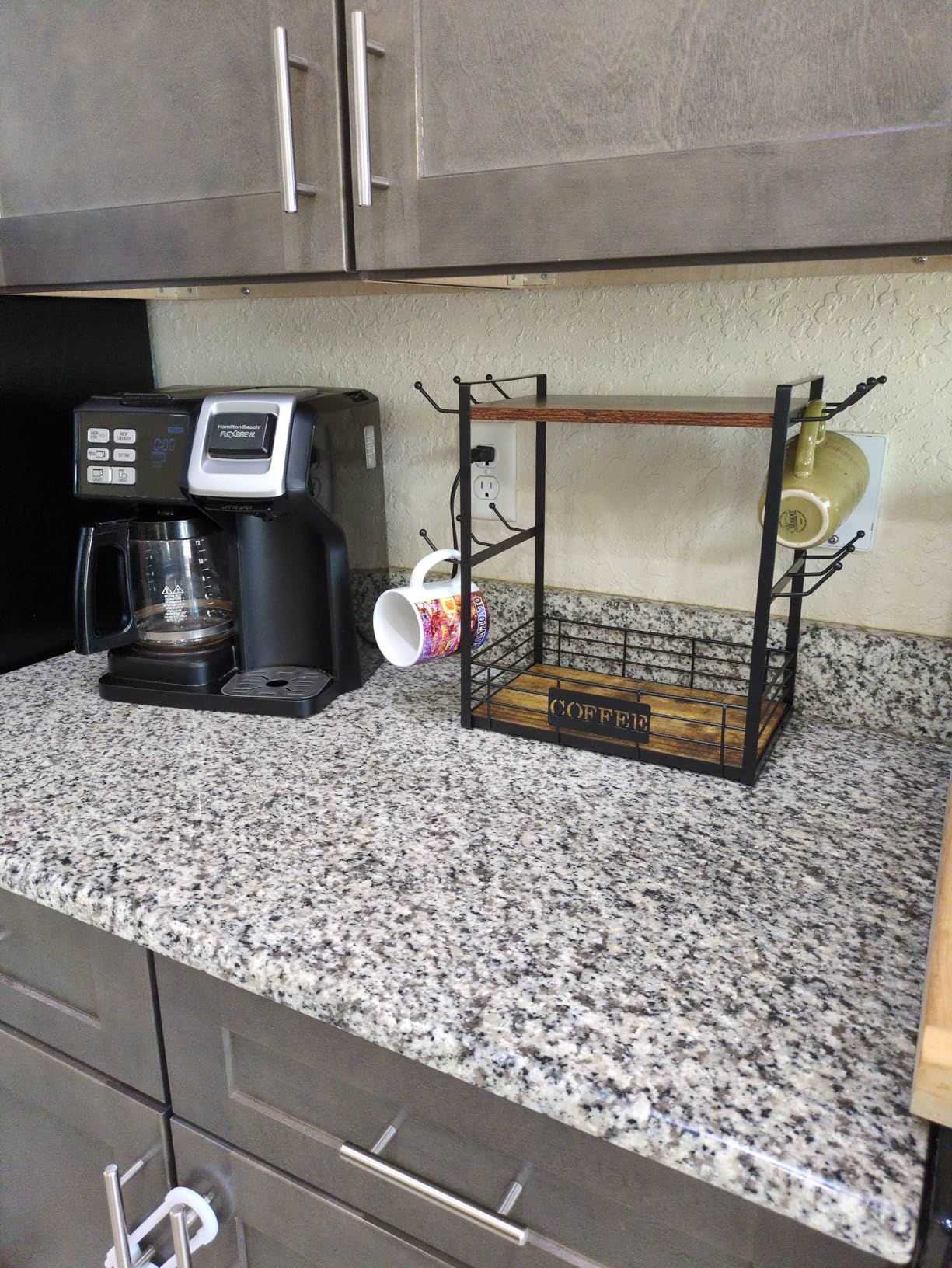 EsLuker.ly Coffee Mug Cup Holder Tree Bar Station Organizer, 2 Tier Mug Stand Rack with 12 Hooks customer photo 1