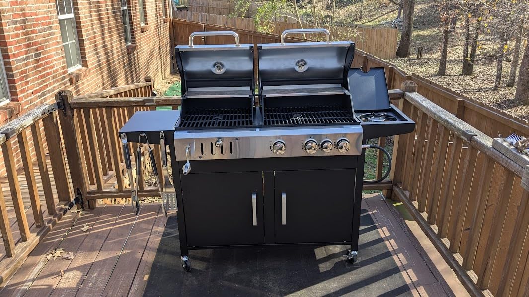 Captiva Designs Propane Gas Grill and Charcoal Grill Combo with Side Burner & Porcelain-Enameled Cast Iron Grate, Dual Fuel BBQ Grill for Outdoor Events & Backyard Barbecue, 690 SQIN Cooking Area customer photo 1