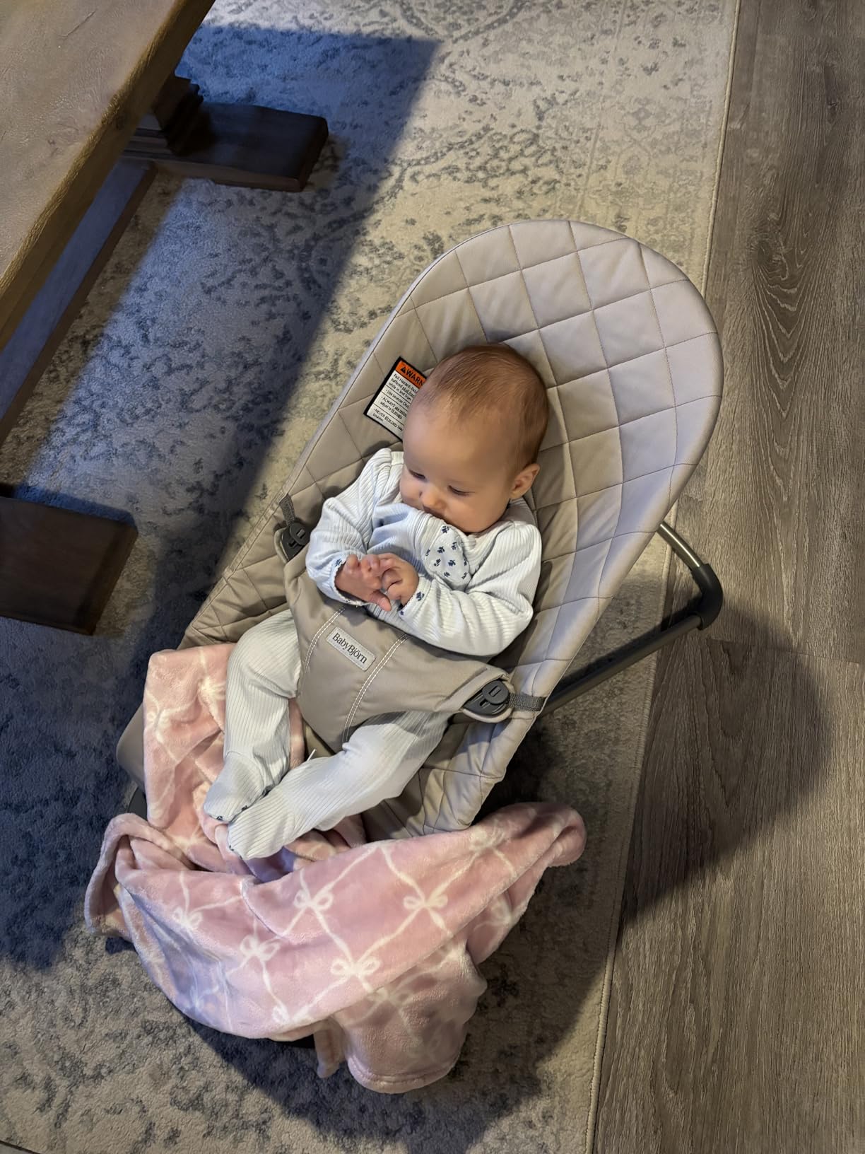 BabyBjörn Bouncer Bliss, Sand Gray, Woven, Classic Quilt | 2-in-1 Adjustable Baby Bouncer Seat and Toddler Chair, Newborn to Toddler (8-29 lbs), 4 Positions, Lightweight & Portable customer photo 2