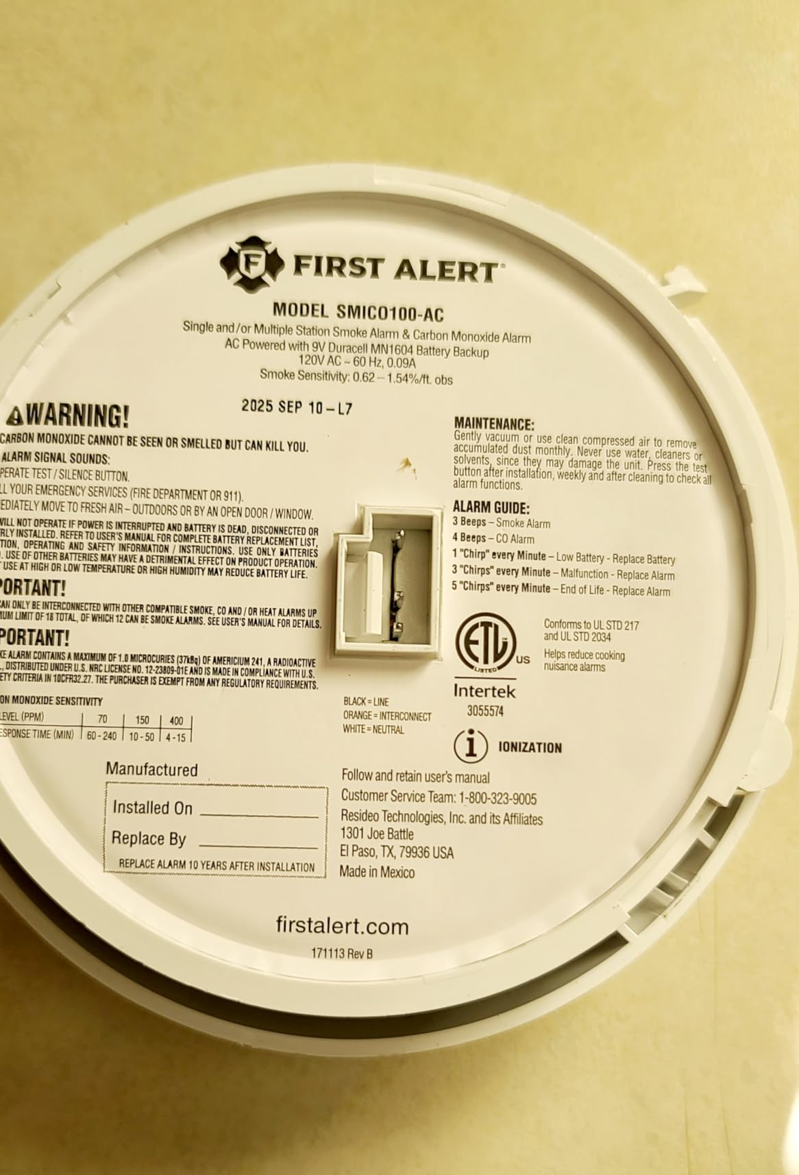 First Alert Combination Smoke & Carbon Monoxide Alarm, Interconnect Hardwire Detector with Battery Backup, SMICO100-AC, 1-Pack customer photo 2