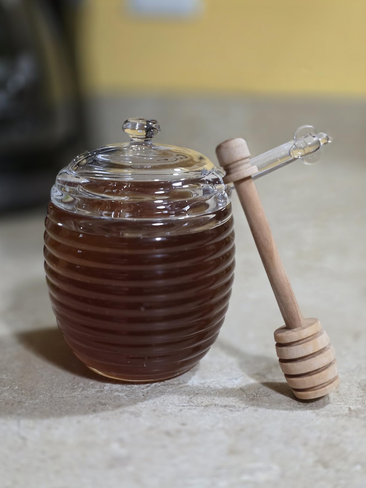 Loscarol Honey Jar with Dipper and Lid, 8 oz Glass Honey Pot Dispenser with 2 Dippers Sticks Set, Honey Containers for Kitchen, Home, Syrup Storage customer photo 2