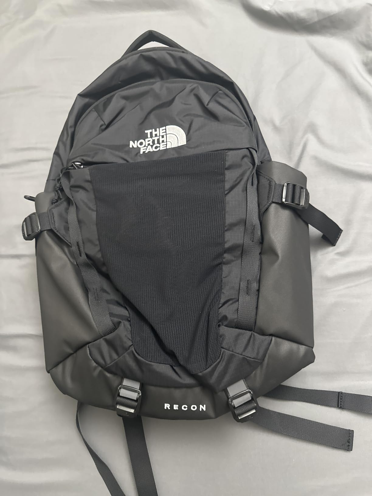 The North Face Recon Everyday Laptop Backpack - Daypack, Water Repellent, Laptop Sleeve, 2 Water Bottle Pockets customer photo 1