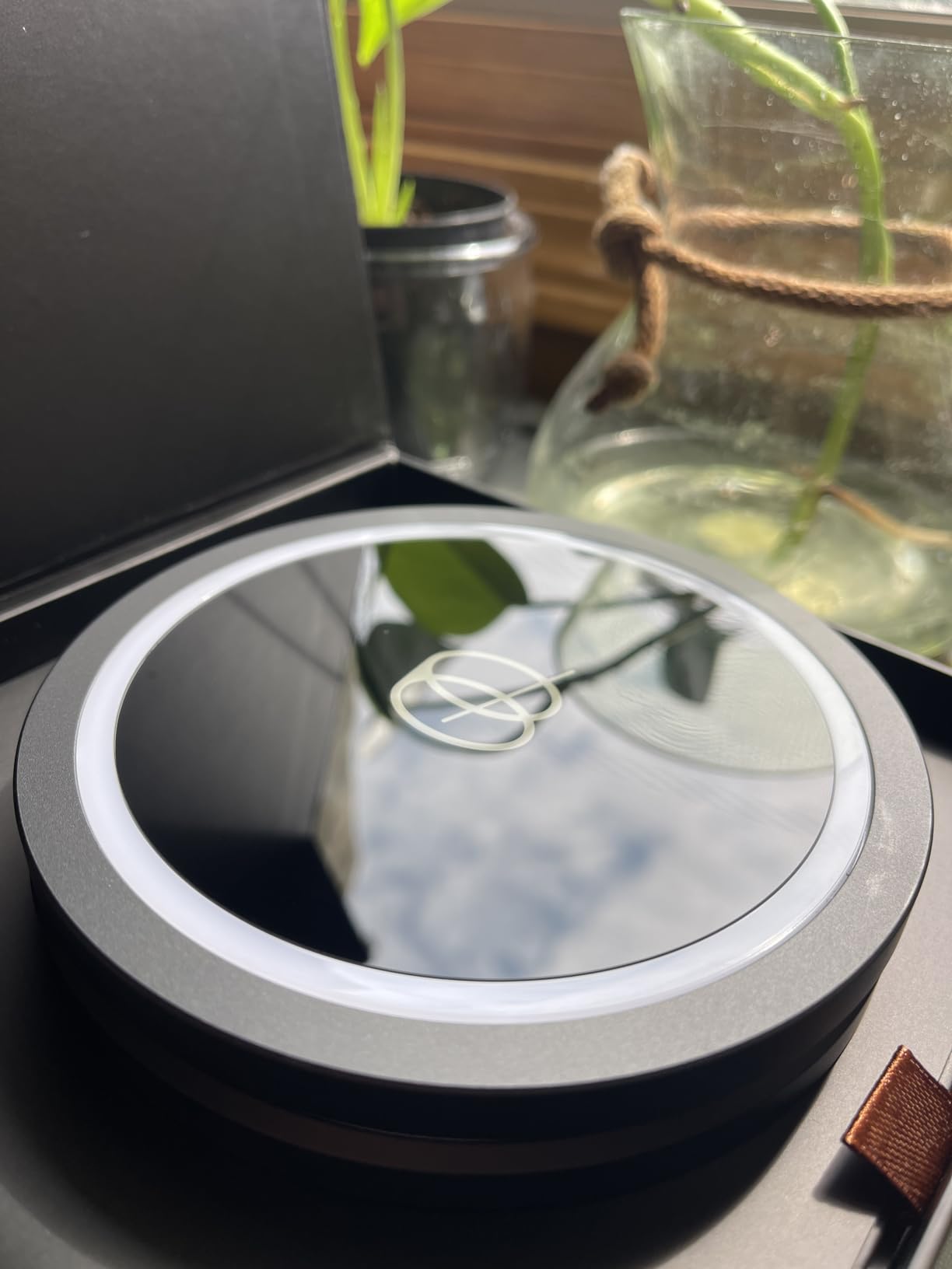 Barsys Smart Coaster 2.0 (Black) - Portable Cocktail Maker & Drink Mixer, App-Enabled Home Bartender Machine with 1000+ Recipes for Cocktails & Mocktails customer photo 2