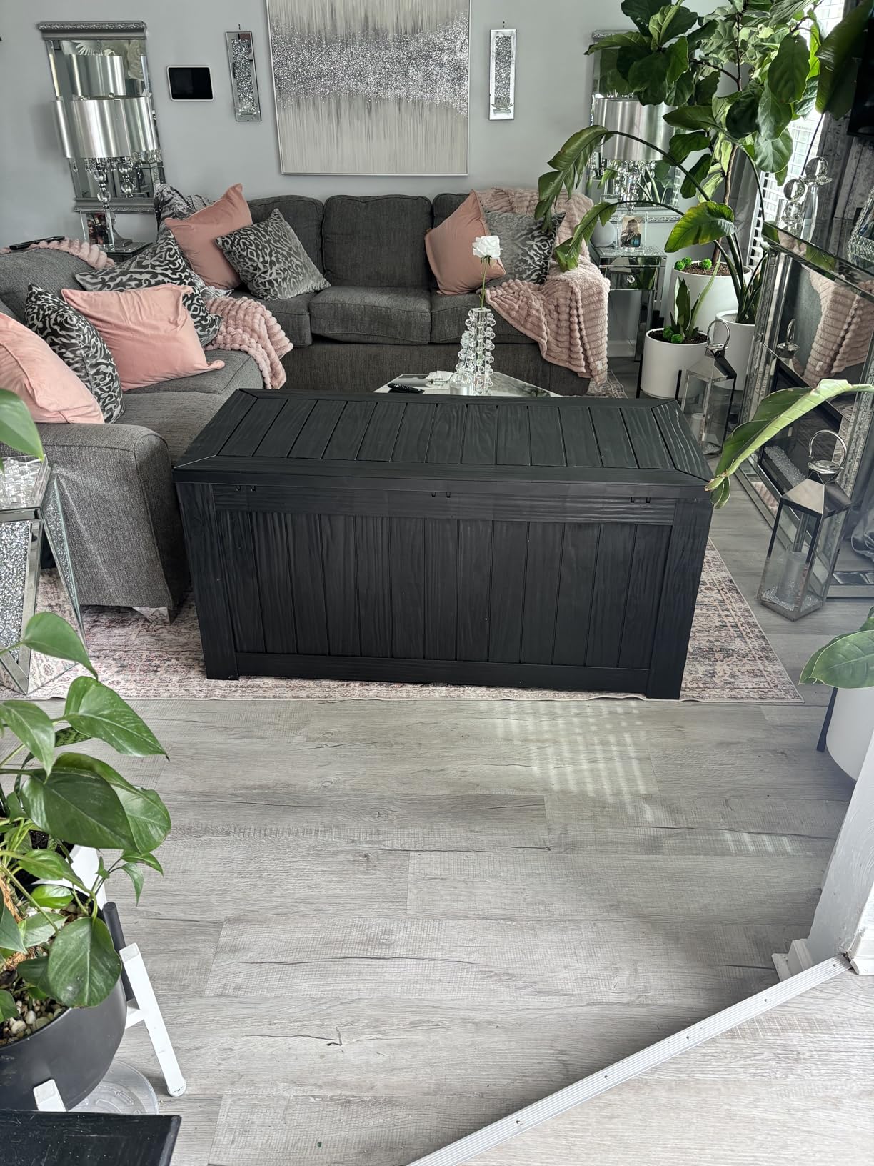 Devoko 100 Gallon Deck Box, Waterproof Resin Outdoor Storage Box with Cushion for Outside and Patio, Large Outdoor Storage Bench Cabinet Lockable for Patio Furniture and Garden Tools (Deep Brown) customer photo 1