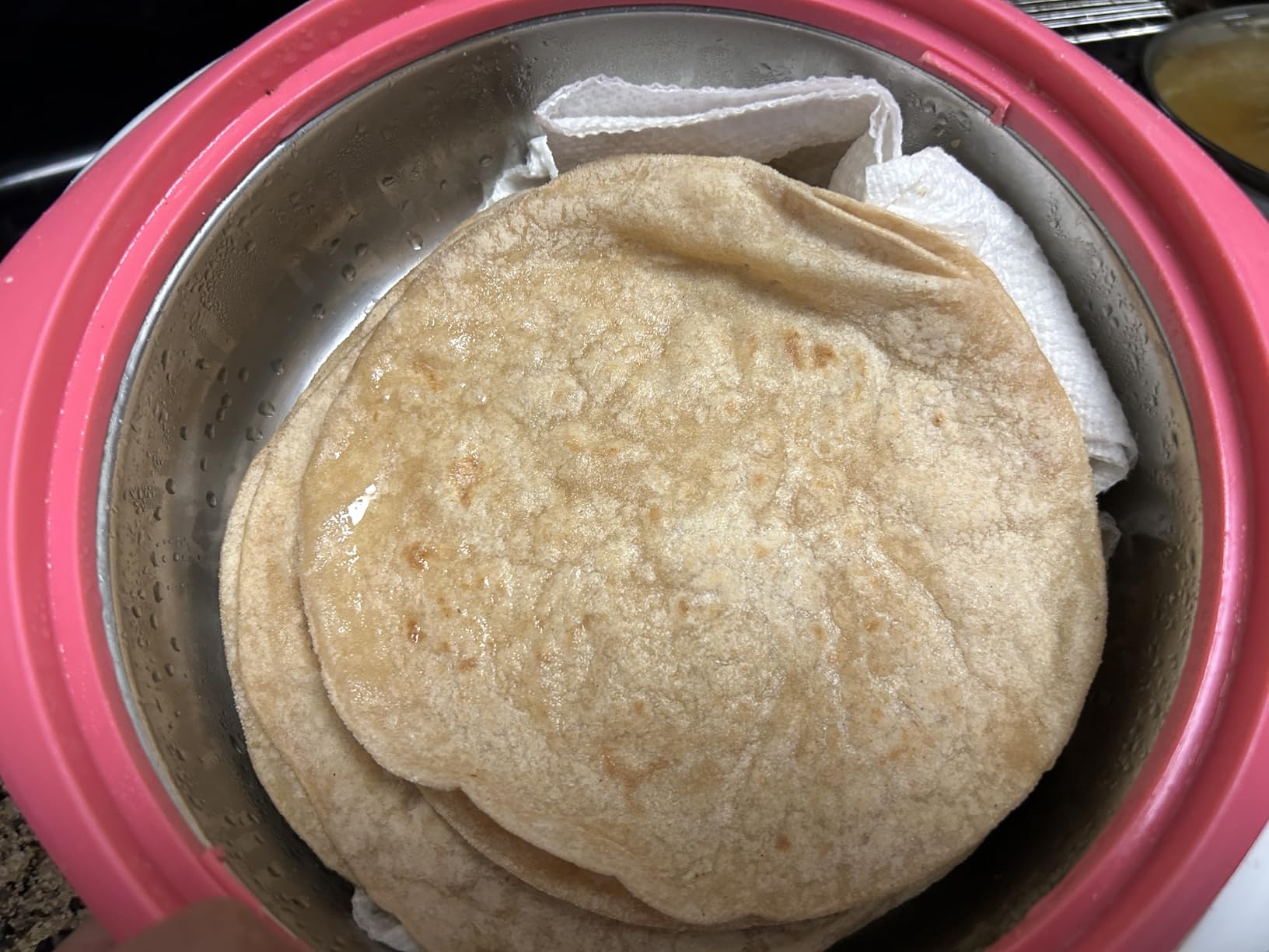 10inch Roti Maker by StarBlue with FREE Roti Warmer and Removable Handle - The automatic Stainless Steel Non-Stick Electric machine to make Indian style Chapati, Tortilla, Roti AC 110V 50/60Hz 1200W customer photo 1