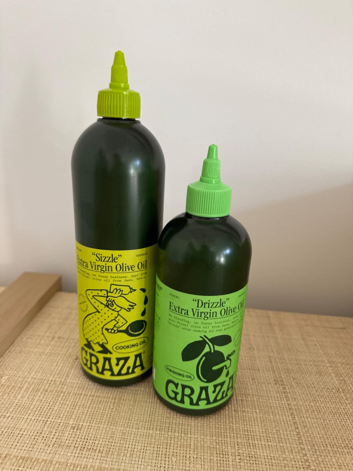 Graza Extra Virgin Olive Oil Variety Pack, Sizzle & Drizzle - High Polyphenol Peak Harvest EVOO Cooking & Finishing Oil in a Squeeze Bottle - Single Farm Olives from Spain customer photo 1