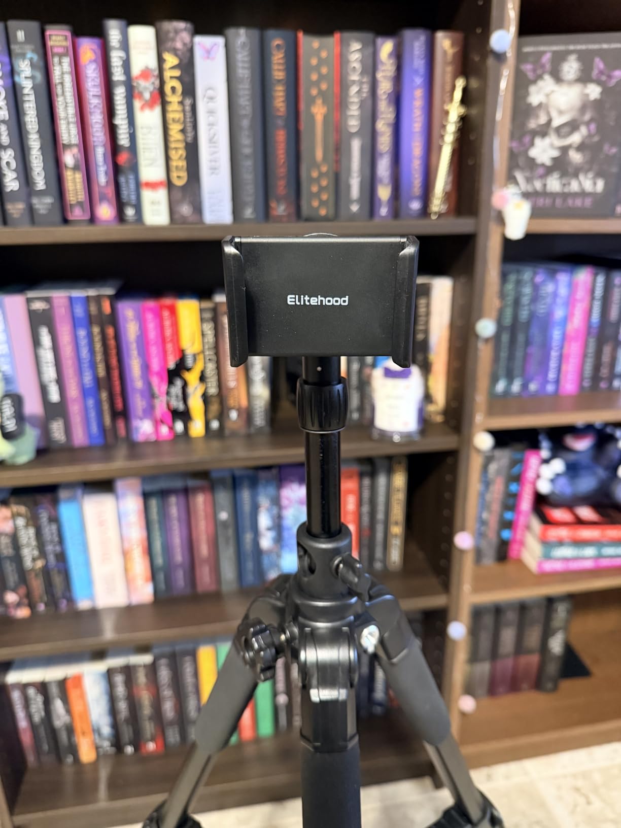 elitehood Phone Tripod for Overhead Video Recording - Updated Horizontal 59-inch Adjustable Tripod for iPhone with 25in Long Extendable Arm customer photo 1