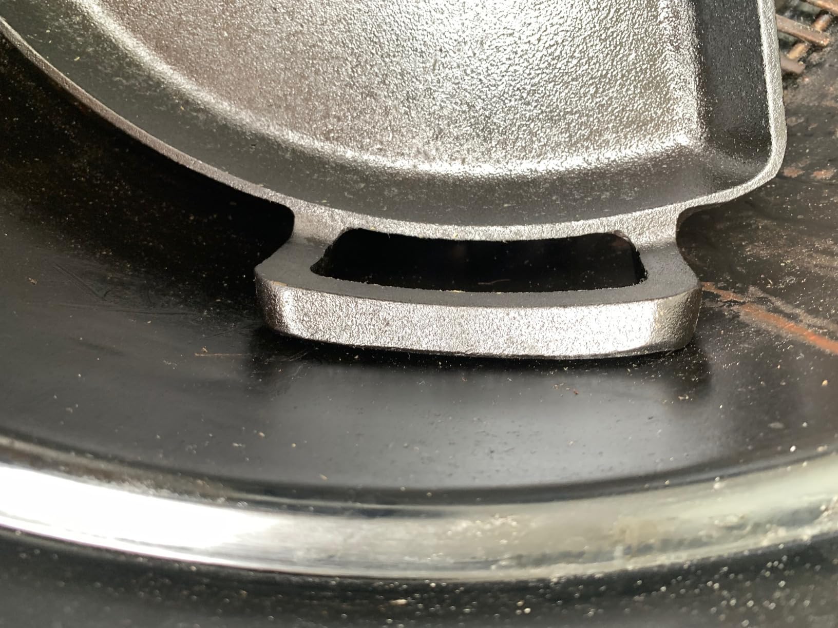 SnS Grills Slow 'N Sear Cast Iron Drip 'N Griddle Pan 18