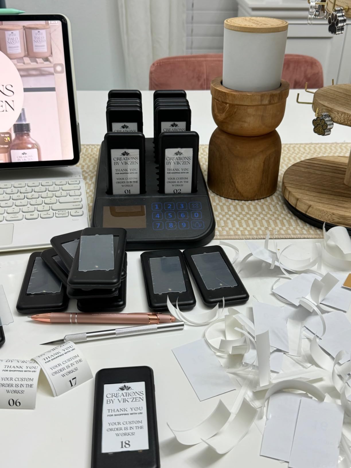 Restaurant Pager System, 20 Beepers, Wireless Calling System Customers Waiting Beepers for Queue in Restaurants Food Truck Churches Hospital Hotel Bar Eatery with Vibration Flash and Buzzer customer photo 2
