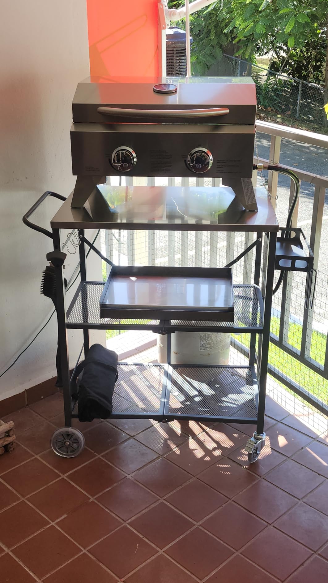 LITTLE GRIDDLE - Large Pro Grill Pan, High sidewalls with built-in handles, Stainless Steel Material, Big Food Capacity and Vented Design - Durable and Easy to Clean customer photo 1