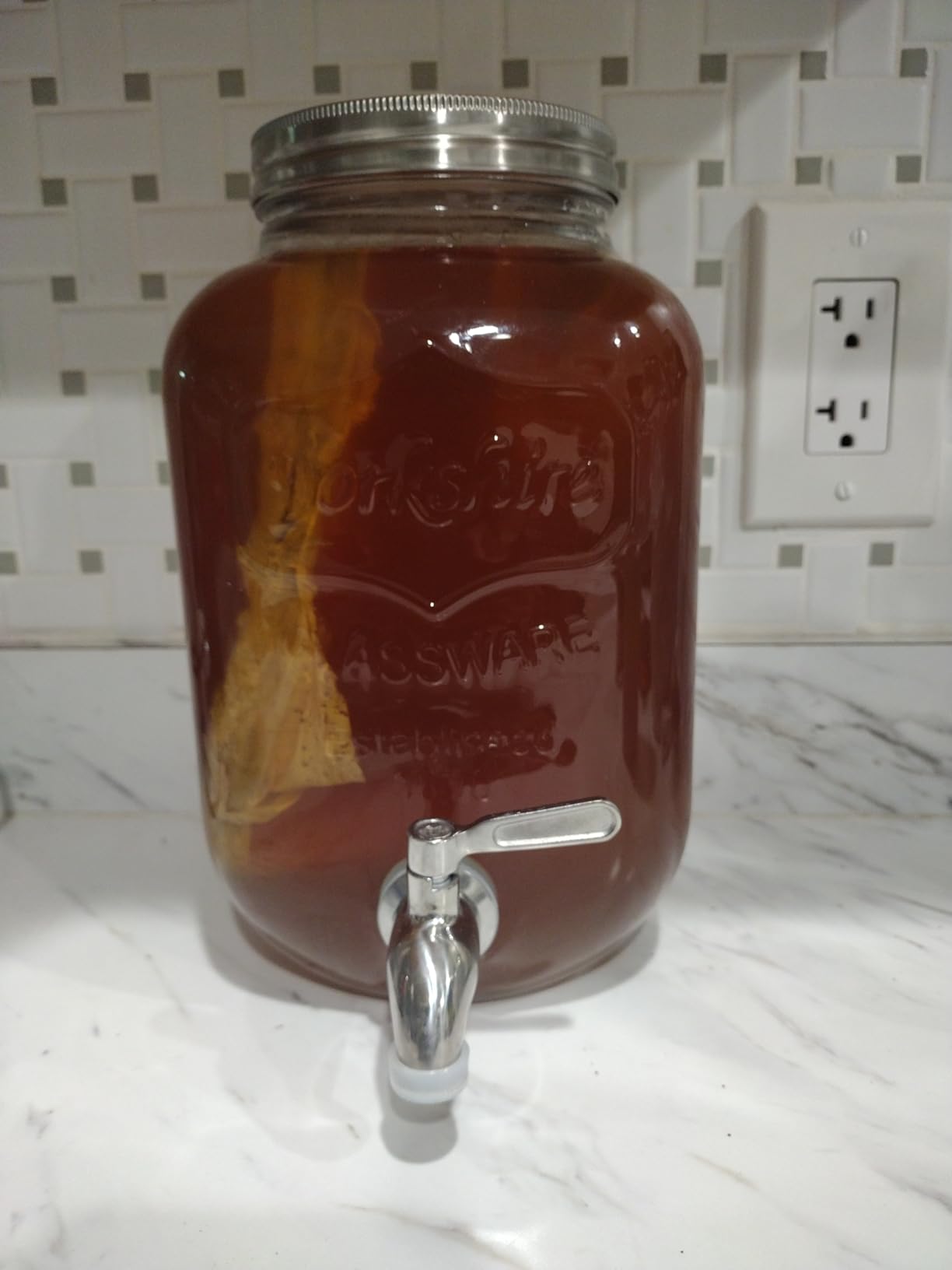 Kombucha Continuous Brewing Jar with Spigot - Gallon Glass Jar Dispenser & Scoby Starter Hotel with Mesh Lid & Airtight Lid - Designed by kitchentoolz for Home Fermentation customer photo 1