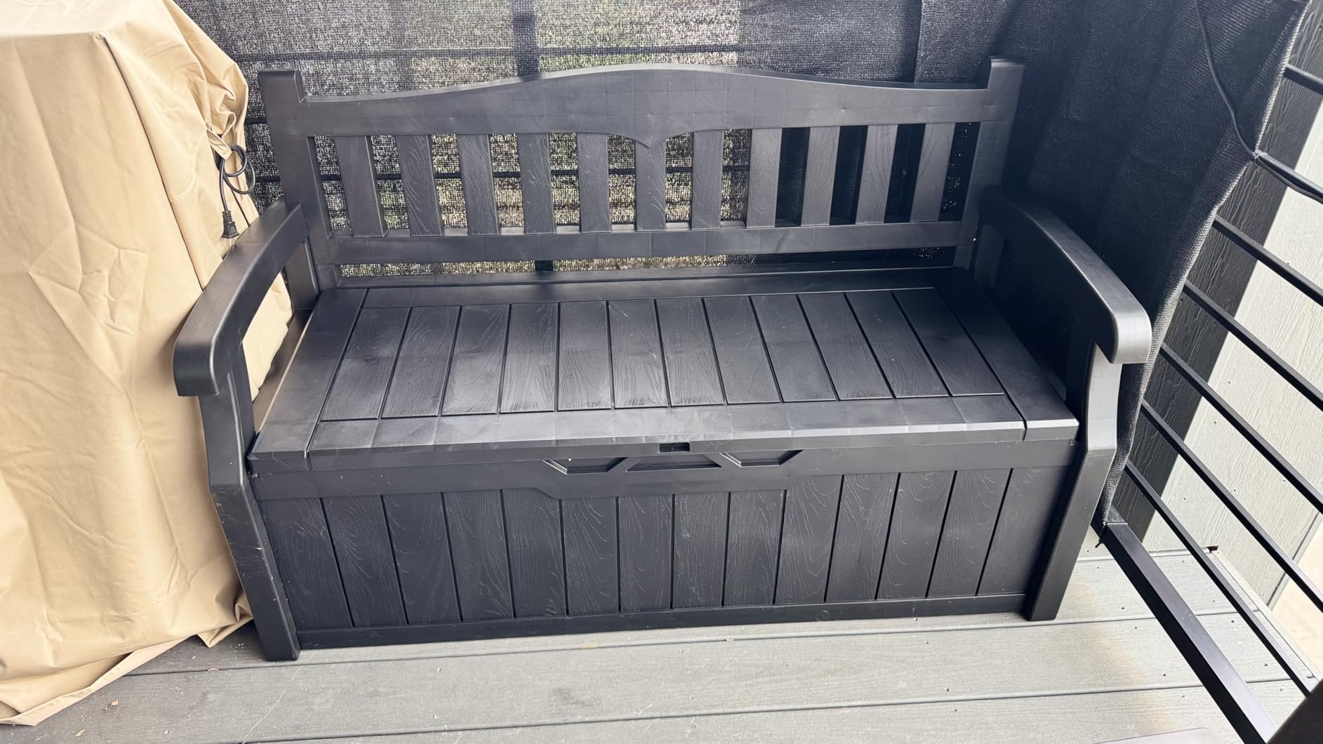 Devoko 80 Gallon Storage Bench Deck Box Lockable for Patio Furniture, Garden Decor and Outdoor Seating for Cushions, Garden Tools and Pool Supplies (Black) customer photo 1