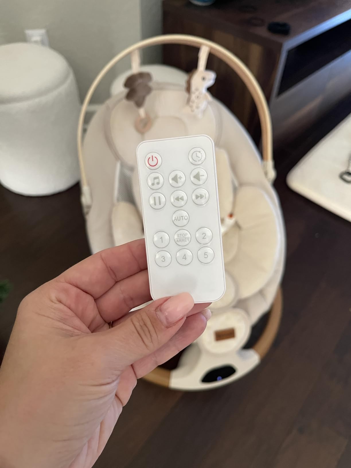 Baby Swings for Infants, Monamii Baby Swing, Infant Swing with 5 Speeds, 10 Lullabies, Electric Swing for Baby, Indoor & Outdoor Use (Beige) customer photo 2
