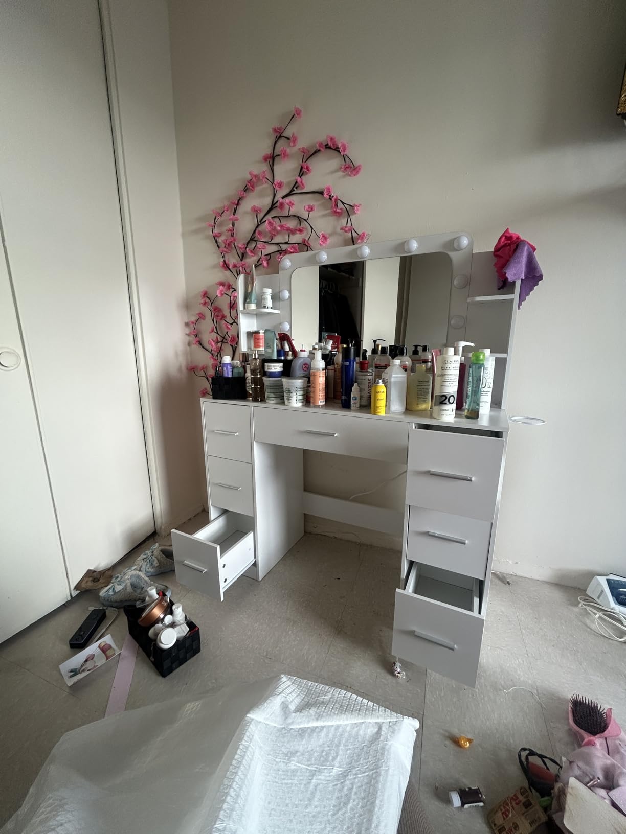 Furmax Vanity Desk with Mirror, LED Lights and Power Outlet Makeup Vanity Table with 7 Drawers and 6 Storage Shelves Dressing Table for Bedroom Dressing Room (White) customer photo 2