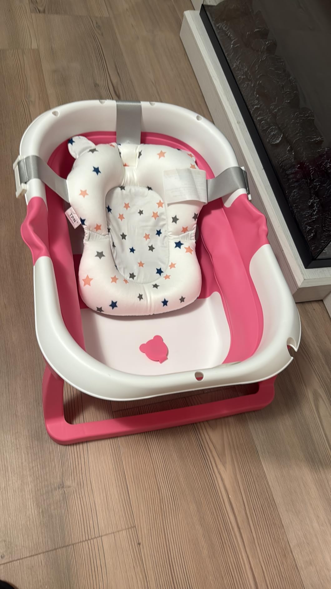 TPN Collapsible Baby Bathtub, Baby Bath Tub with Soft Cushion & Real-Time Thermometer, Baby Bathtub Infant to Toddler Tub (0-36 Months), Portable Newborn Travel Bath tub customer photo 1