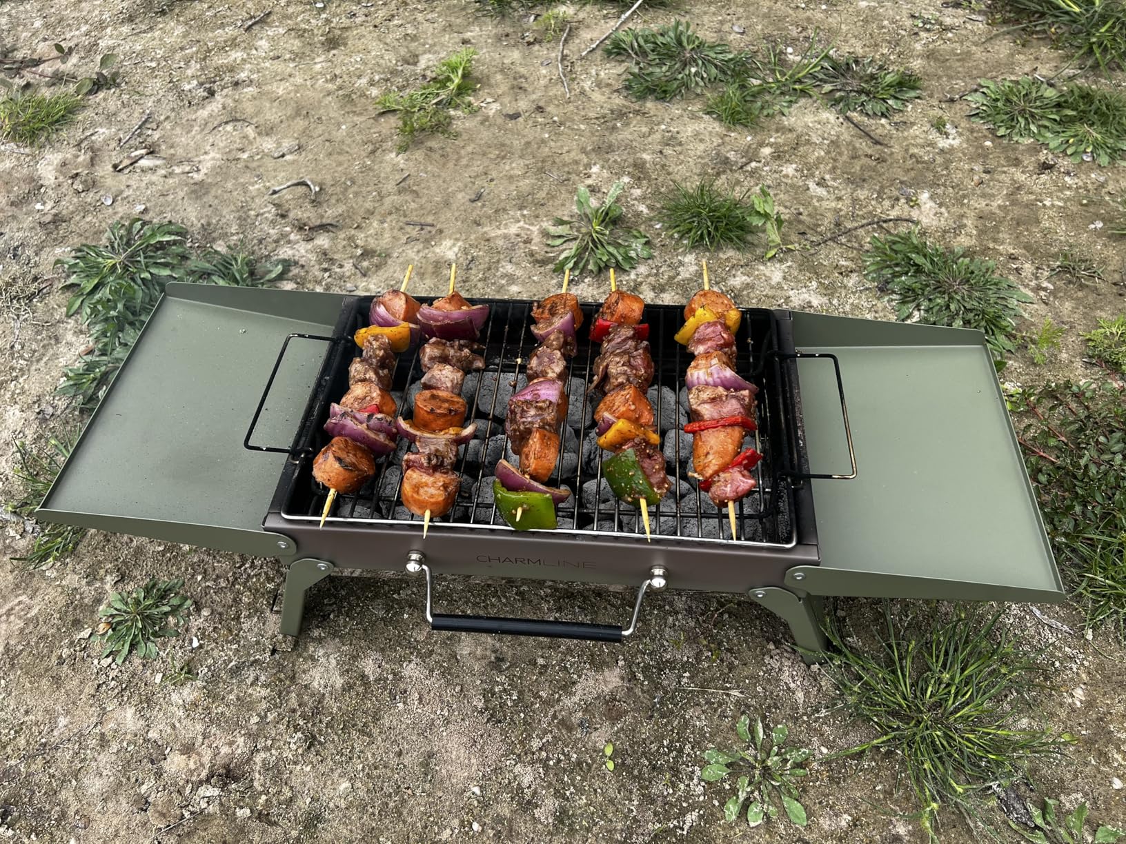 Charmline 14x9 inches Small Portable Charcoal Grill, Camping Gift for Outdoor Enthusias, Tabletop Charcoal Grills for Camping, Picnics, Gardens and Beach Parties, Green customer photo 1