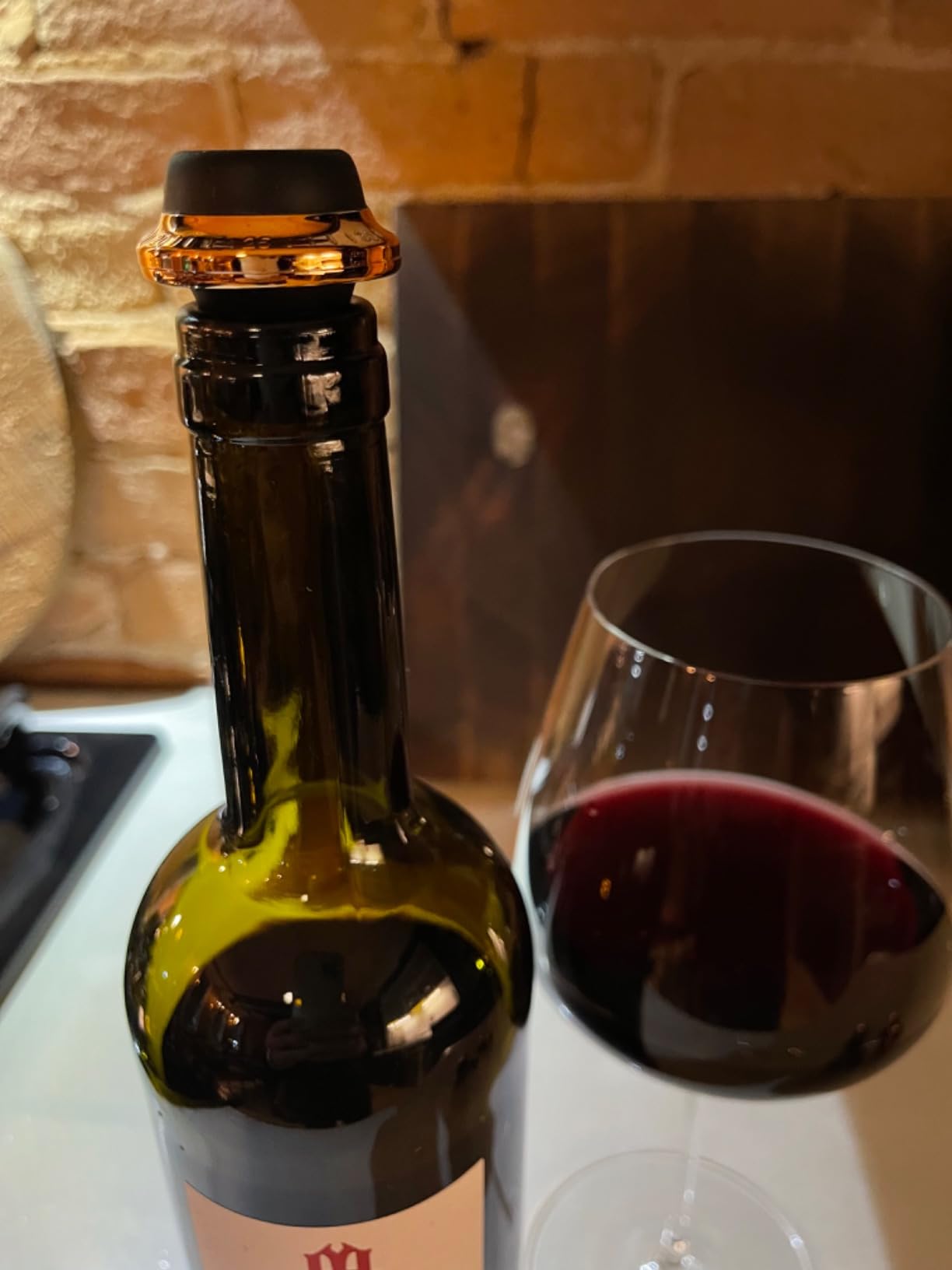 Electric Wine Preserver - Rechargeable Vacuum Saver With Airtight Seal - Automatic Air Remover Pump for 10 Days of Flavor & Freshness - Preservation System (Black & Rose Gold) customer photo 2