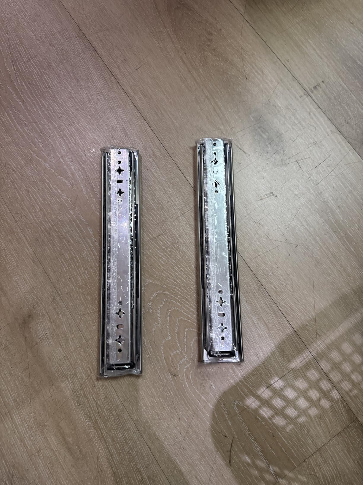 Heavy Duty Drawer Slides, 40 Inch, 300 lb Load Capacity, Side Mount, Full Extension, Ball Bearing, Cabinet Locking Rail, Tool Box Runner, 1 Pair customer photo 1