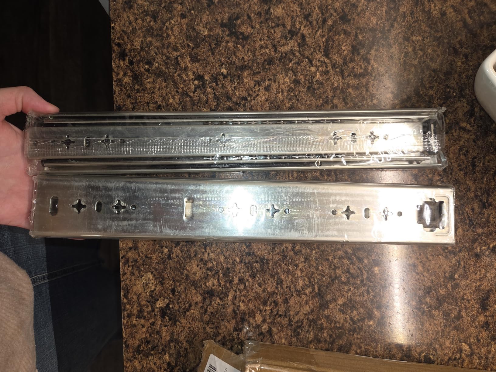 Heavy Duty Drawer Slides, 40 Inch, 300 lb Load Capacity, Side Mount, Full Extension, Ball Bearing, Cabinet Locking Rail, Tool Box Runner, 1 Pair customer photo 2