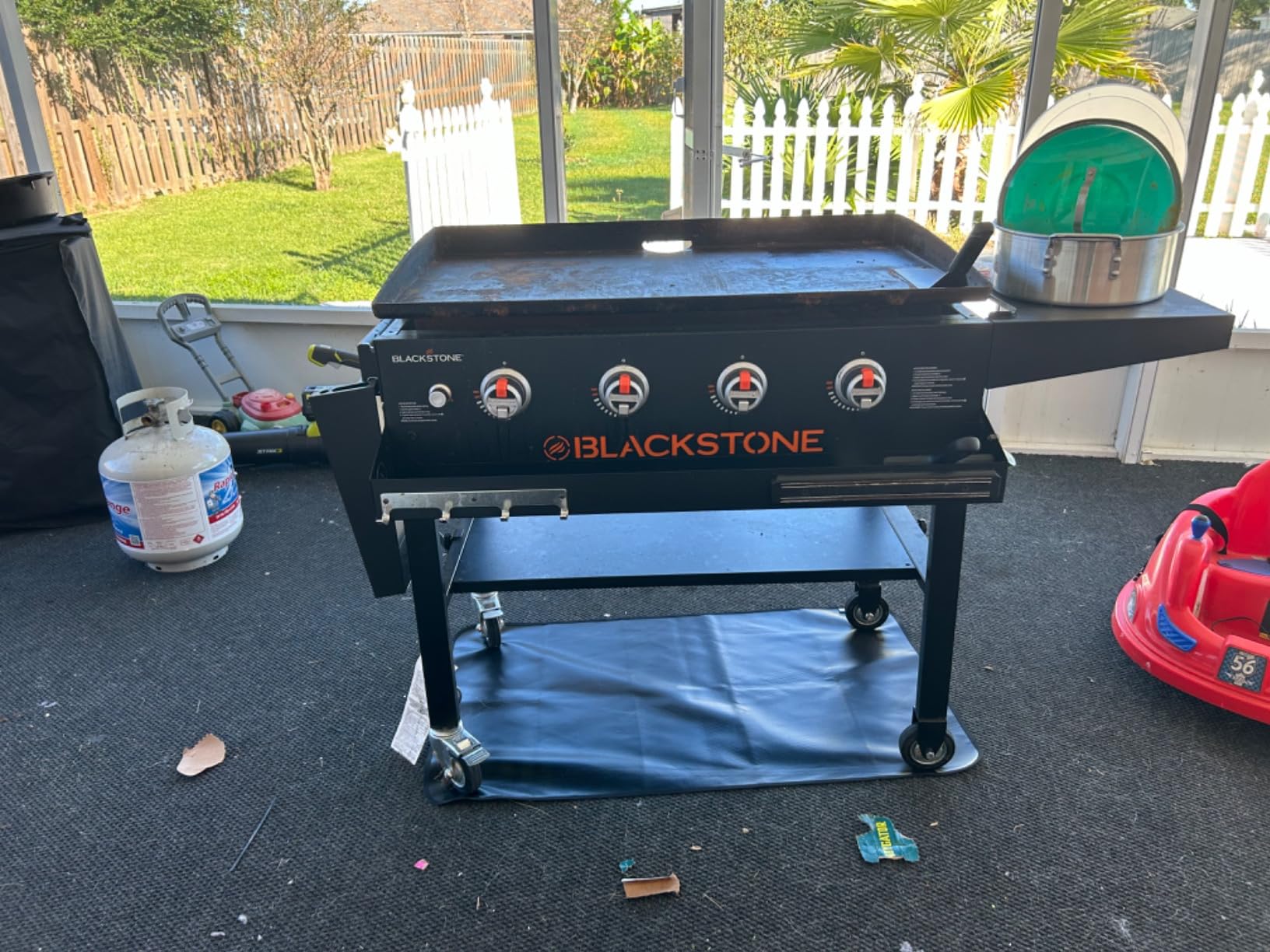 30 x 48inch Grill Mat for Outdoor Grill,Double-Sided Fireproof Grill Pad,Perfect for Outdoor Barbecue Spots,Fireproof, Waterproof, and Oilproof BBQ Protector for Decks and Patios customer photo 1