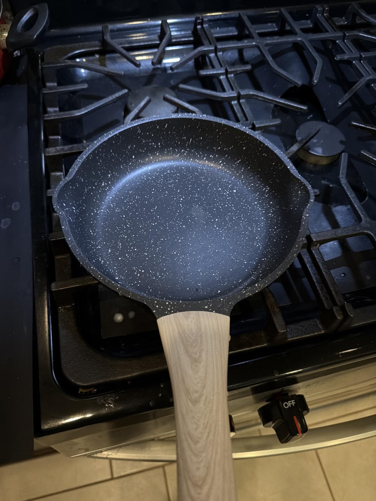 Kordisen Nonstick Frying Pan Skillet, 8 Inch Small Egg Omelet Pan, Healthy and Non Toxic, Induction Compatible, PFOA Free customer photo 2
