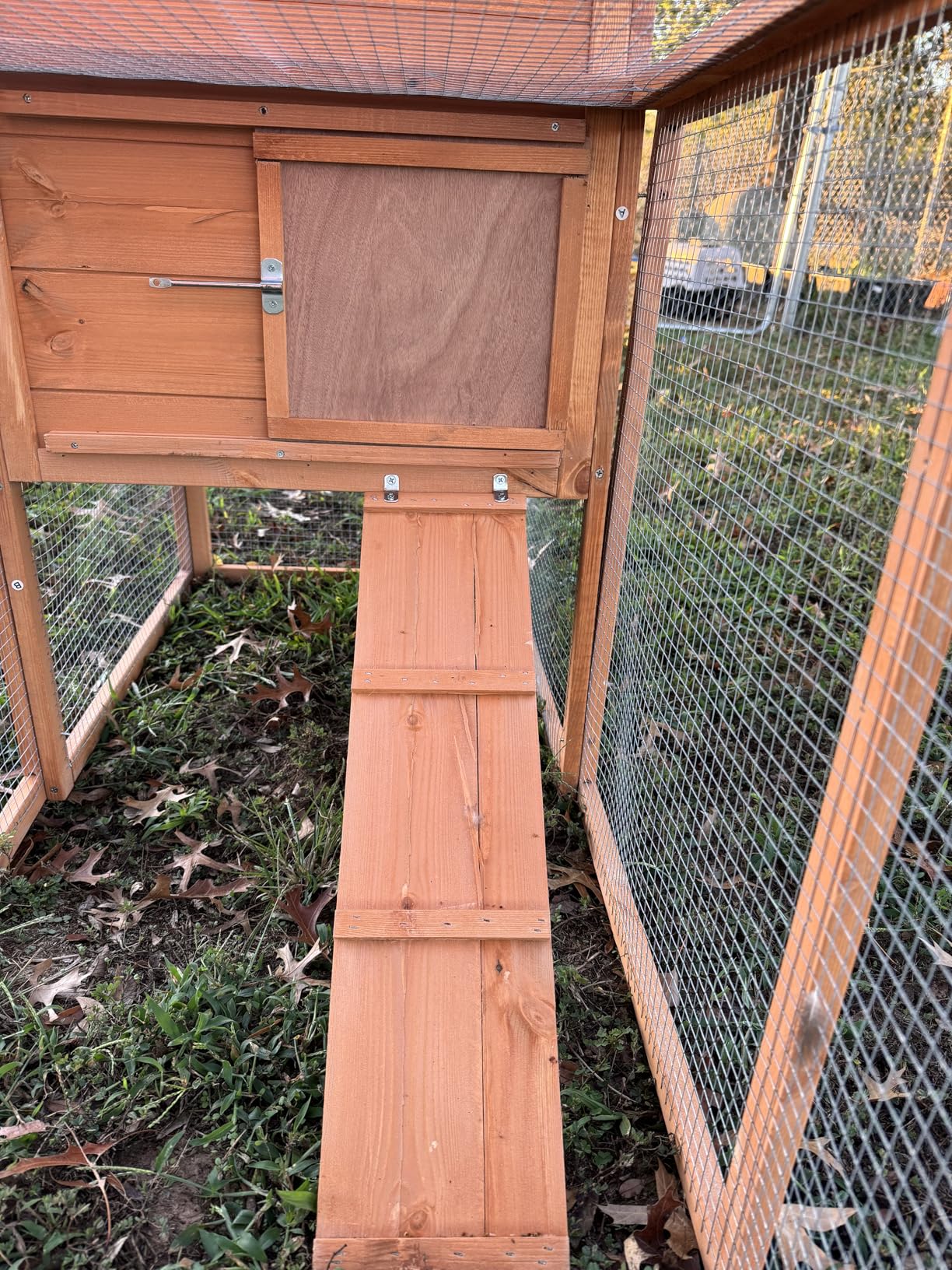 Outdoor Chicken Coop for 2-4 Chickens Wooden Hen House Poultry Pet Hutch Run Cage with Waterproof Asphalt Roof (80