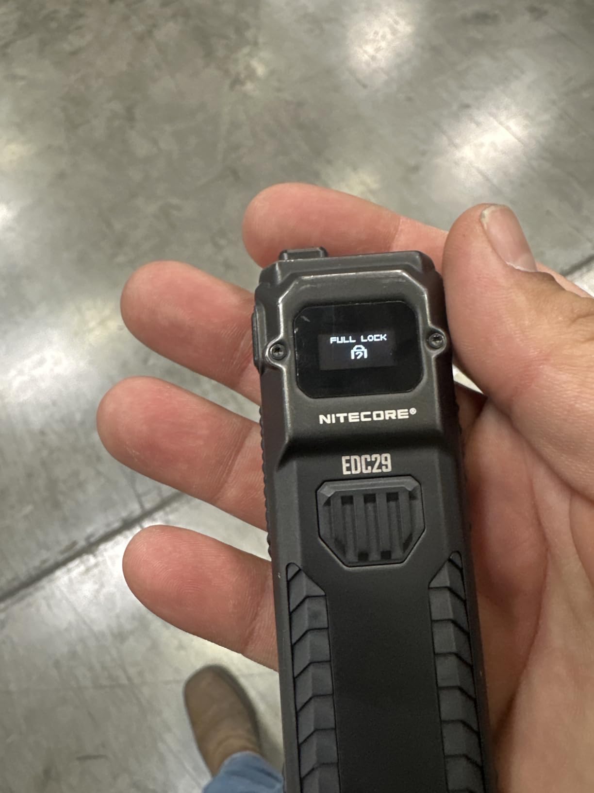 Nitecore EDC29 EDC Tactical Flashlight, 6500 Lumen USB-C Rechargeable Slim Flat Shape with Spotlight Floodlight Strobe Modes Digital Display Sticker customer photo 2