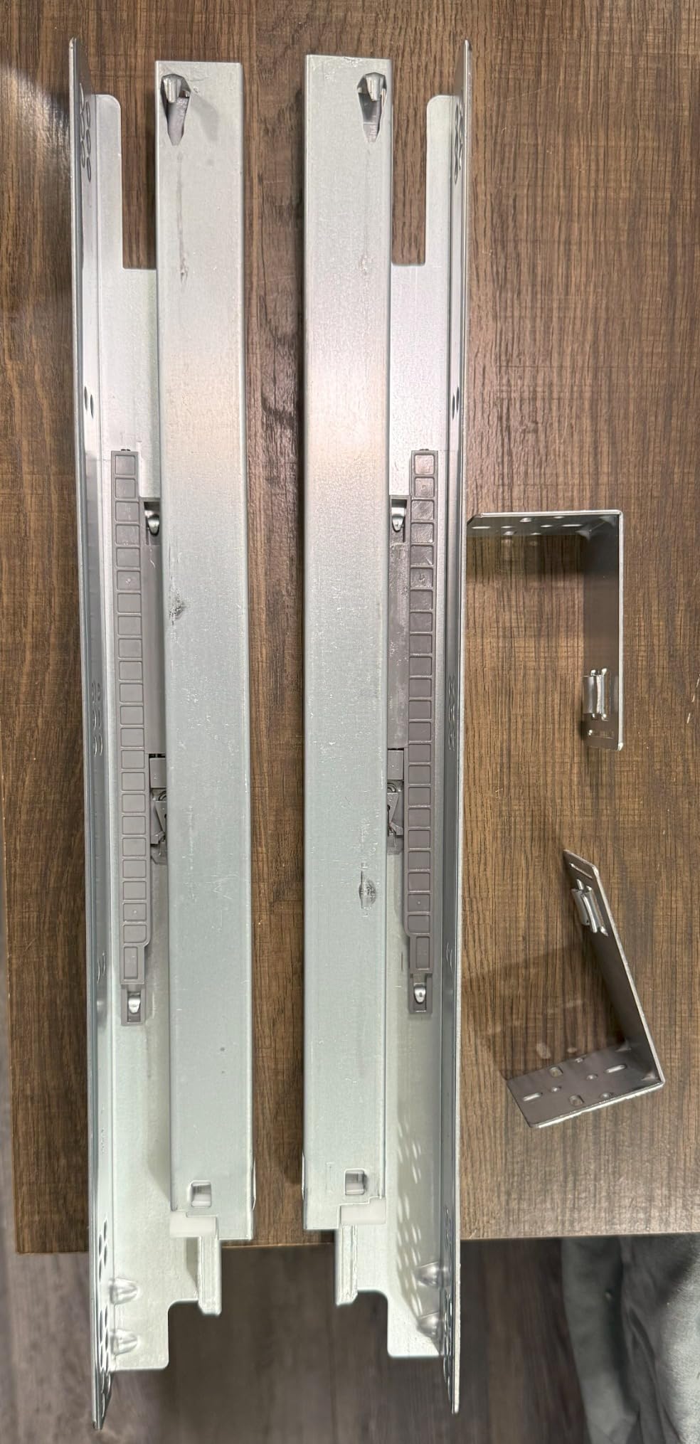 LONTAN Undermount Soft Close Drawer Slides 21 Inch Hidden Bottom Mount Full Extension Cabinet Rails with Rear mounting Bracket and Locking Devices 1 Pair Concealed Drawer Runners 100lb Load Capacity customer photo 2