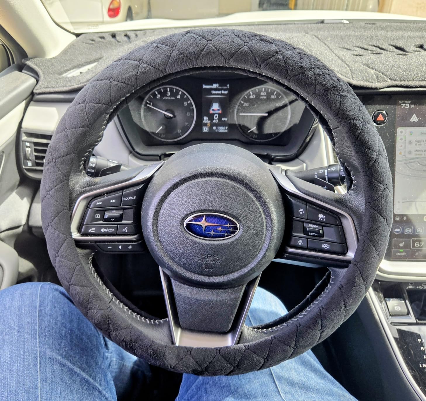 Soft Car Steering Wheel Cover for Sedan, SUV, Warm Luxury Velvet, Odorless, Universal, Anti Slip, Summer Winter, Black, Standard Size 14.5-15 Inch customer photo 1