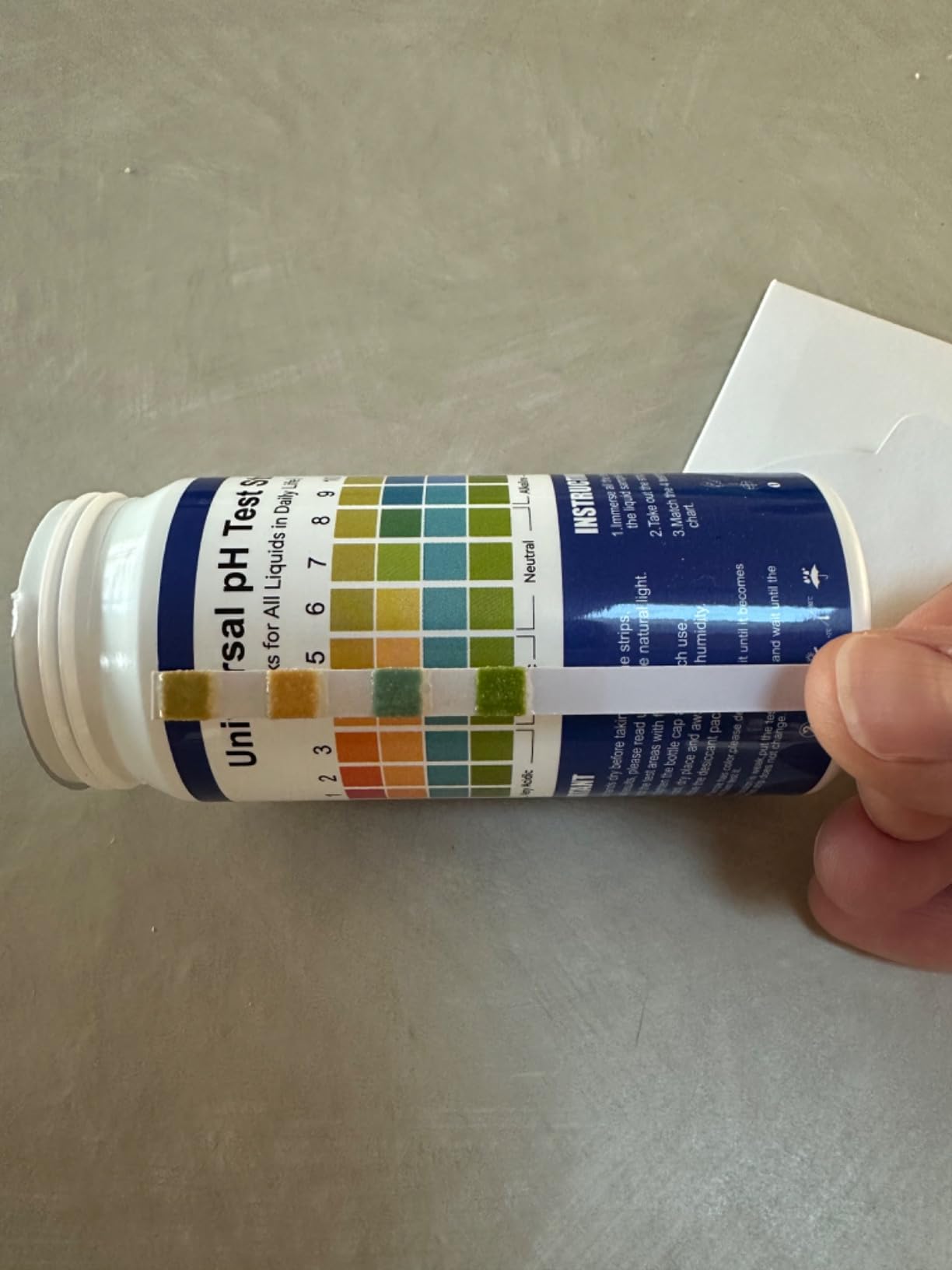 Universal pH Test Strips 0-14, Quick Reliable pH Testing Kit for Water, Soap Making & Kombucha, 125ct Litmus Paper pH Test Strips for Liquids, Drinking Water, Aquarium, Pool, Hot Tub, Spa customer photo 2