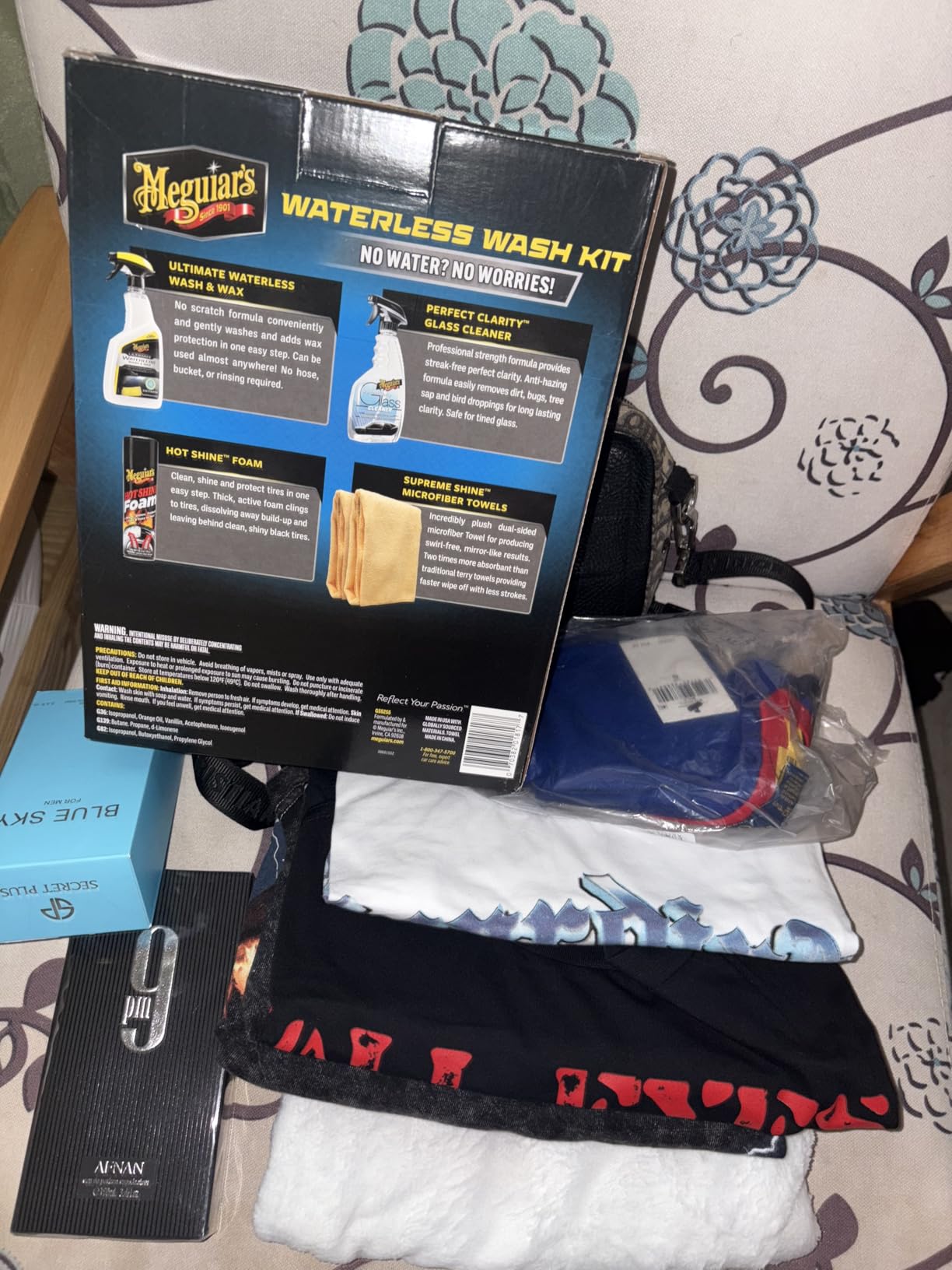Meguiar's Waterless Wash Kit - This Premium Car Detailing Kit Gently Removes Dirt and Grime, Adds Shine and Protects Several Surfaces on Your Car Without Water - Get Amazing Results Detailing Anywhere customer photo 1
