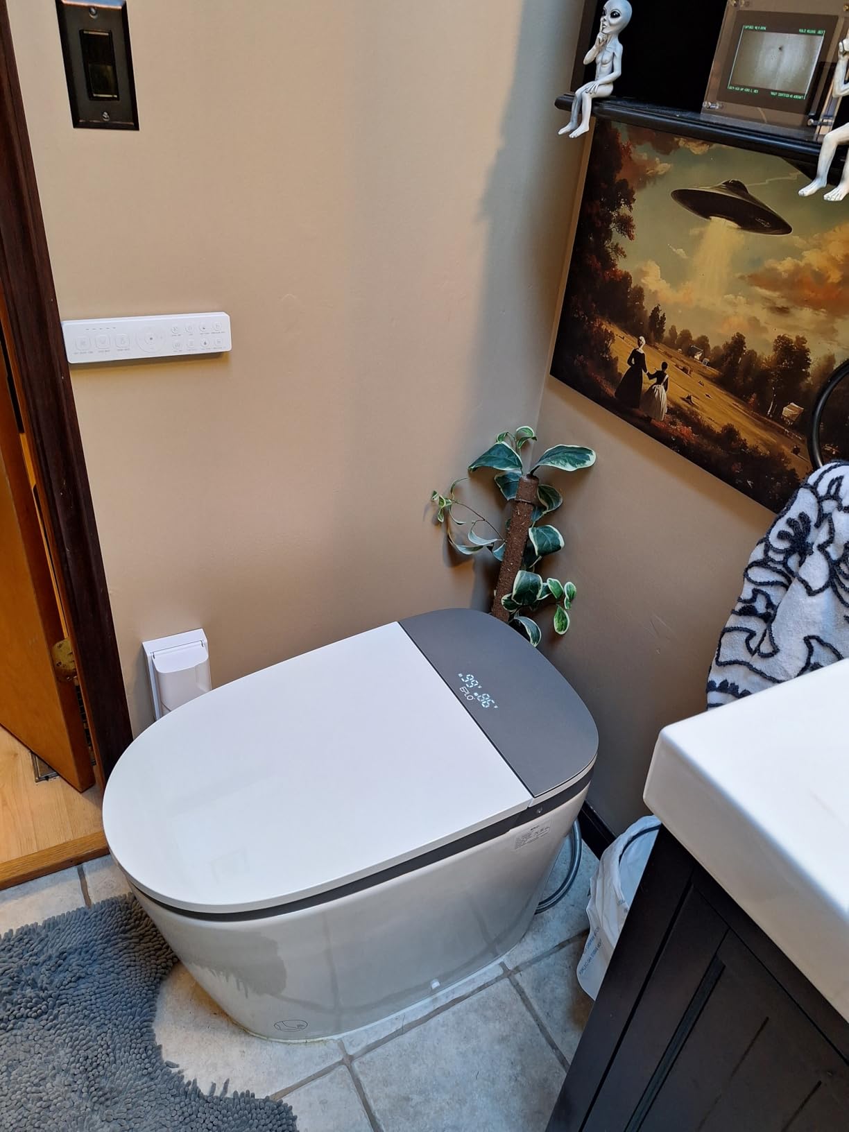 EPLO Smart Toilet Bidet with Auto Open Close, 1000 Gram MaP Flush Score, Foam Dispenser, ADA Comfort Height, Moving Dryer, Auto Flush, Heated Seat, One Piece Elongated Toilet with Tank Built in U8MAX customer photo 2
