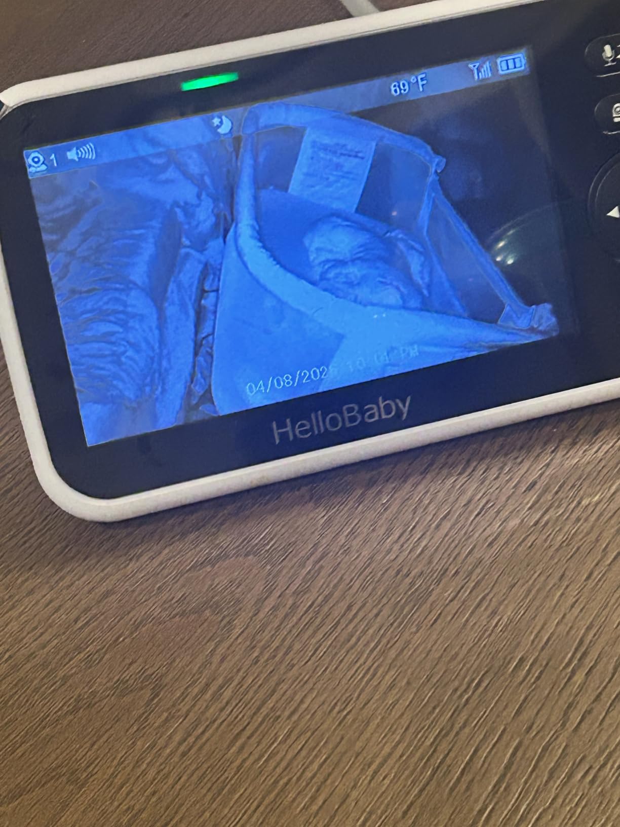 HelloBaby 6'' World First IPS 30H Battery Split-Screen Video Baby Monitor with Camera and Audio, No WiFi, Pan-Tilt-Zoom, VOX, 2-Way Talk, Night Vision, 8 Lullabies, 1000ft, for New Parents/Elderly customer photo 2