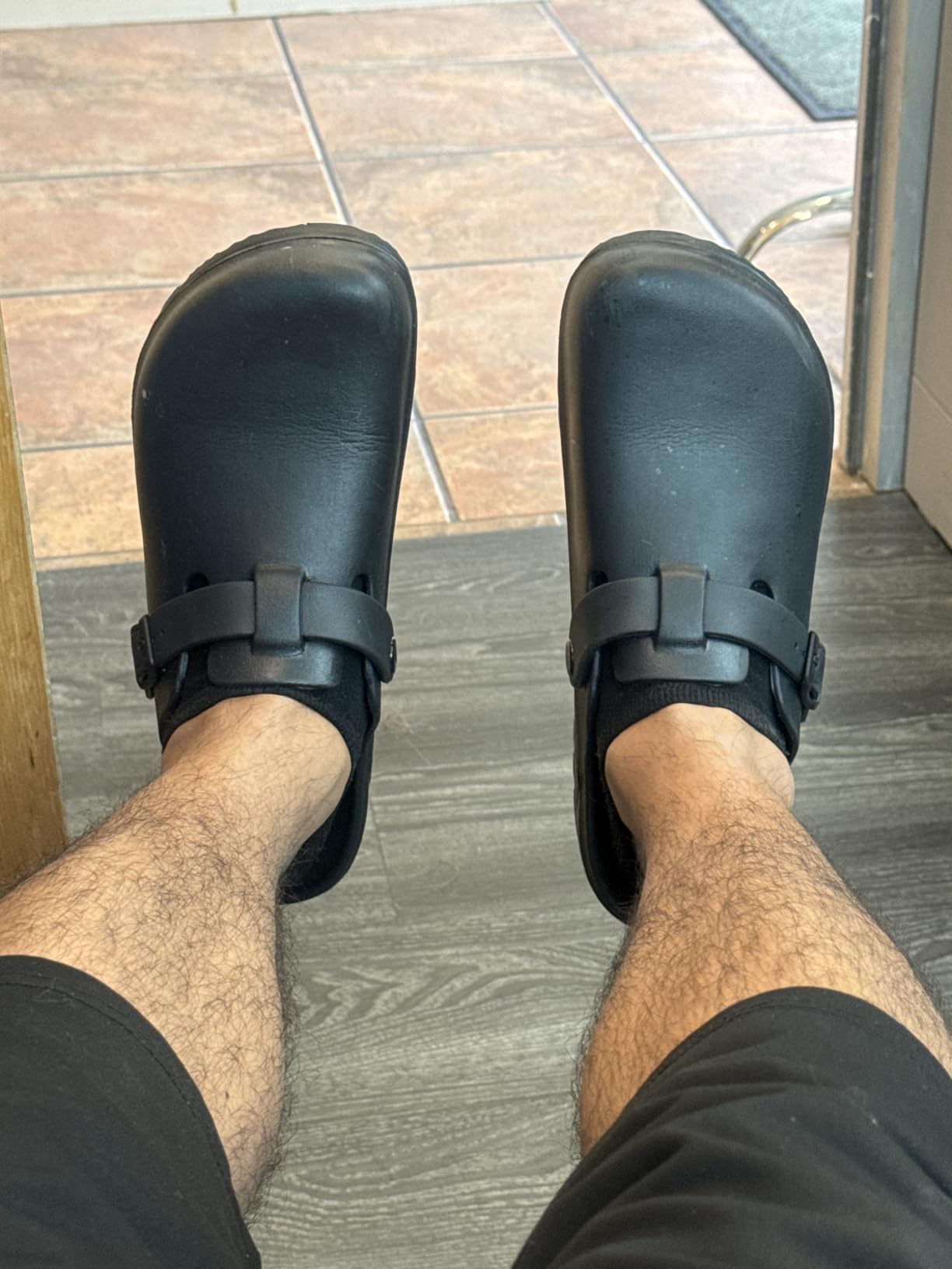 ZXT Arch Support Work Clogs Slip Resistant Orthopedic Shoes for Chef Nurse Garden Comfortable, Slip-On Cushion Slide Sandals customer photo 1