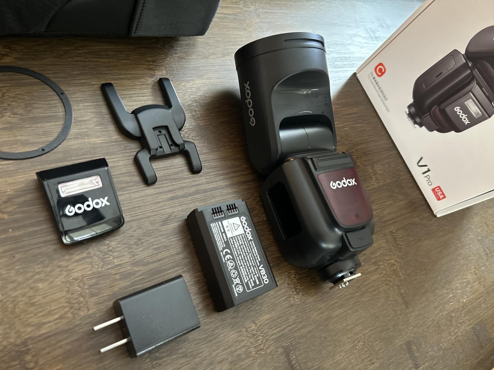 Godox V1 Pro S Flash for Sony Flash Speedlight, 76Ws TTL 1/8000 HSS Camera Flash, 500 Full Power Flashes, 1.3s Recycle Time customer photo 2