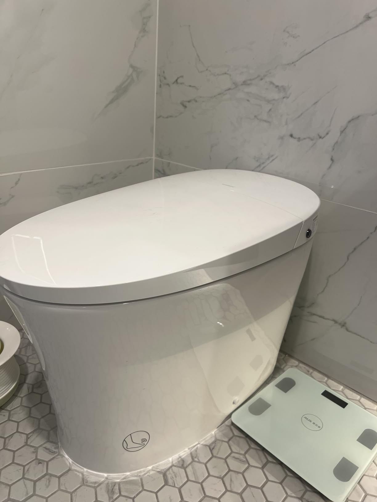 WOODBRIDGE Smart Toilet, Auto Open & Close, Auto Flush, Foot Sensor, Cleaning Foam Dispenser, Heated Seat and Chair Height Design, EBT230 customer photo 1