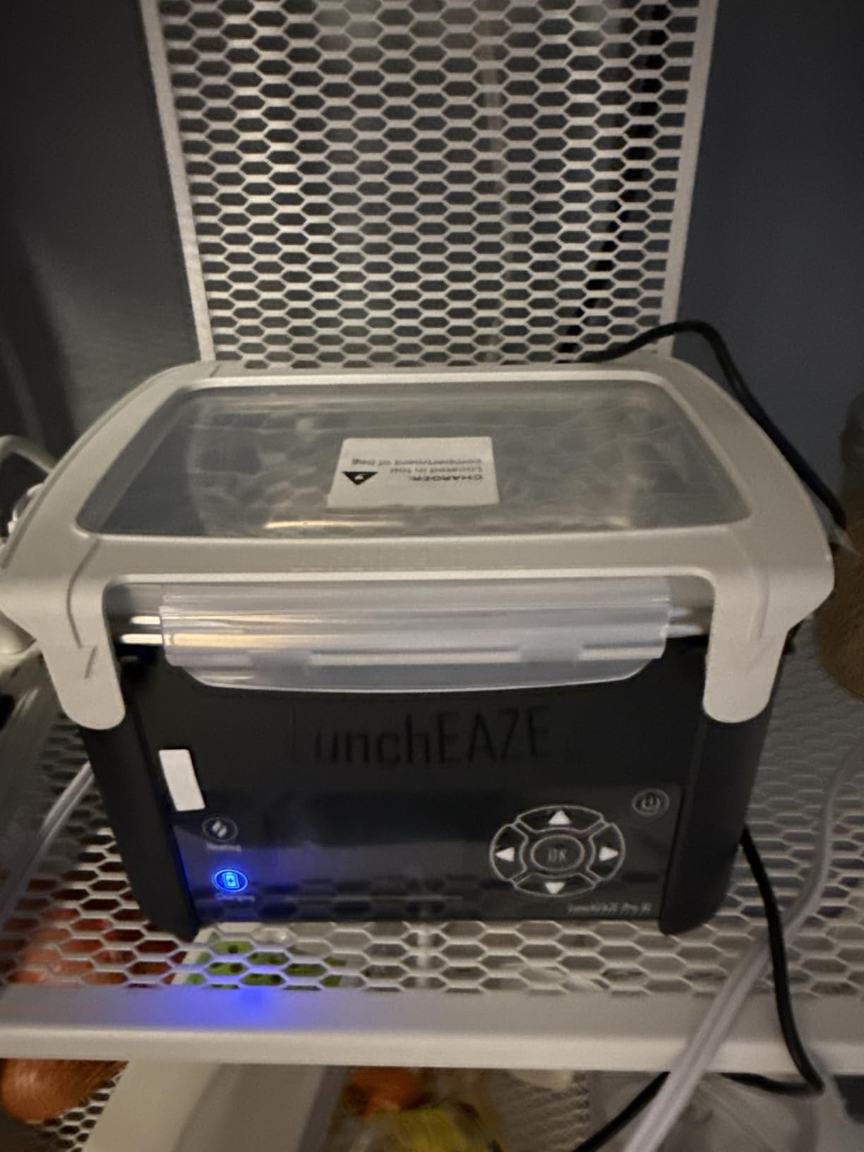 LunchEAZE XL Cordless Heated & Electric Lunch Box - Battery-Powered, 6-Cup Capacity, 220°F, Automatic Scheduled Heating, Insulated Bag for Hot Meals Anywhere customer photo 1