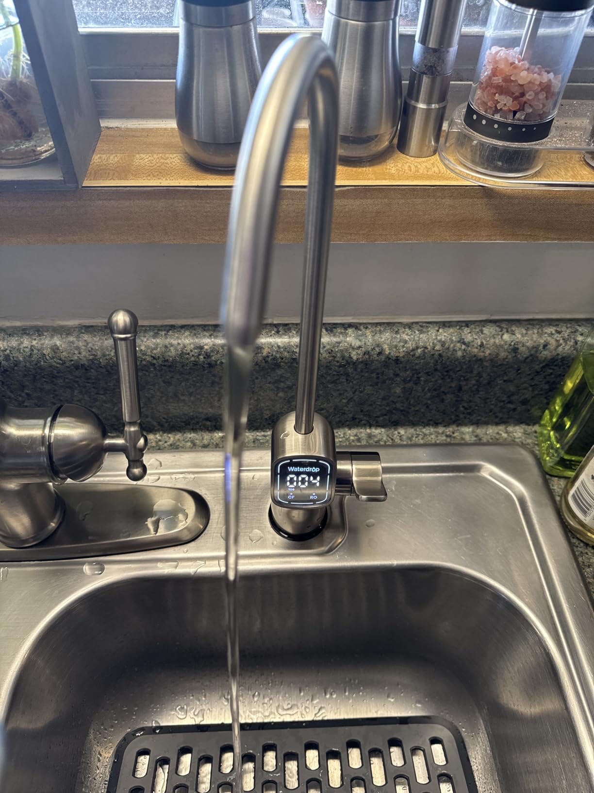 Waterdrop G5P700A-Pro Alkaline Mineral pH+ Reverse Osmosis Water Filter, NSF/ANSI 58 & 372 Certified, 8 Stage Dual Flow Reverse Osmosis System, 700 GPD RO Water Filtration System, LED Faucet customer photo 2