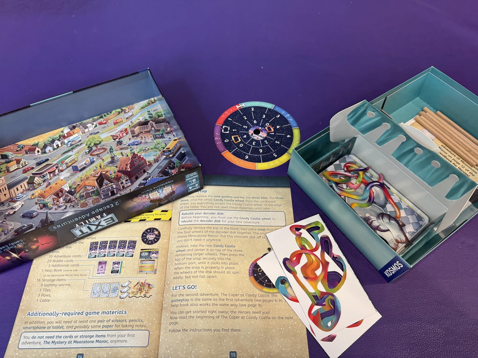 EXIT: The Game - Family - 2 Escape Adventures, At-Home Escape Room, Co-Operative Game, Family Activity, Brainteasers, 2-4 Players customer photo 2