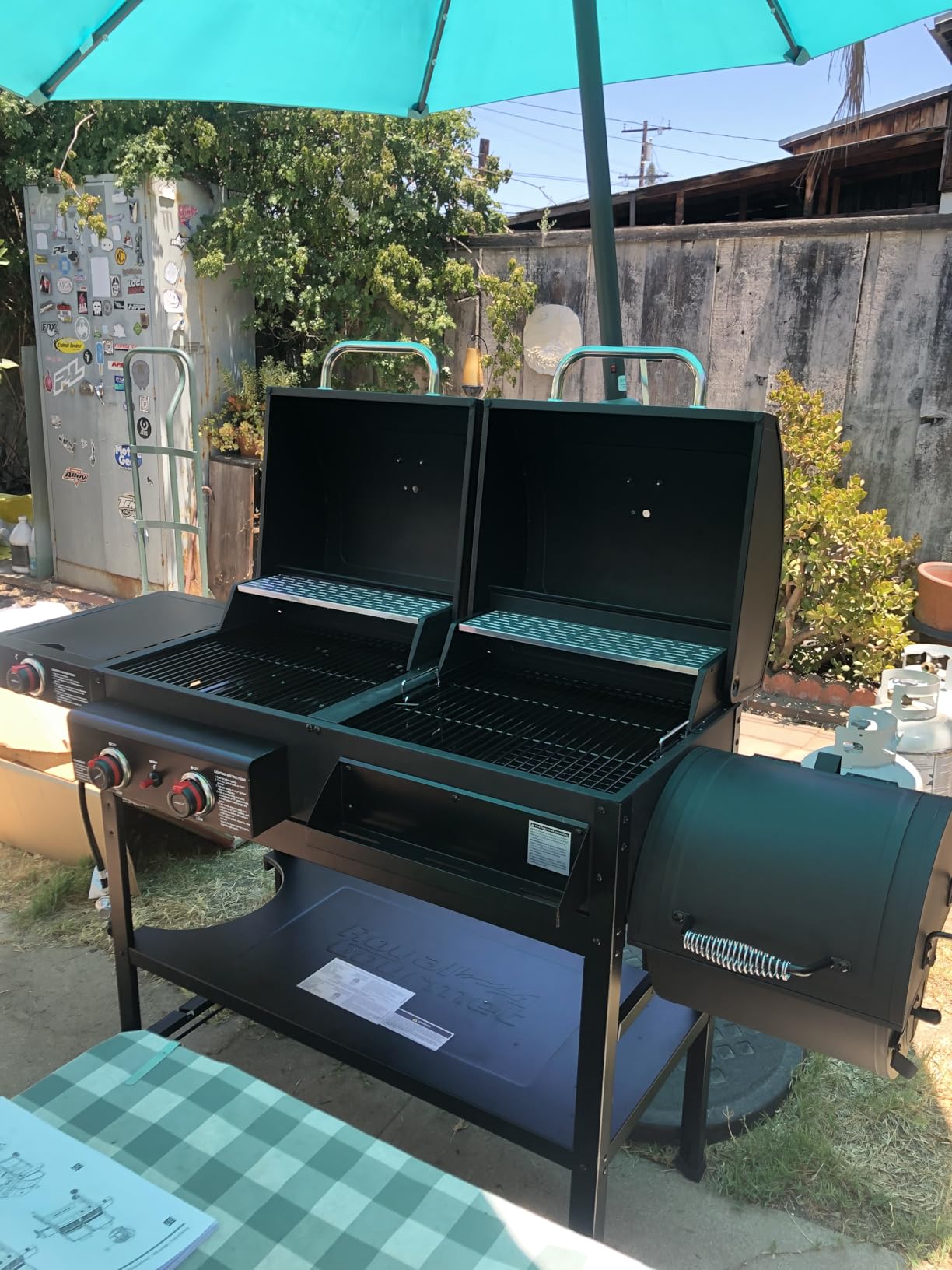 2-Burner Gas and Charcoal Grill Combo with Offset Smoker & Side Burner, 34,000 BTU Dual Fuel Grill, 1020 Sq. In. Cooking Area, Ideal for Outdoor Cooking, Black, ZH3005Y-SC customer photo 2