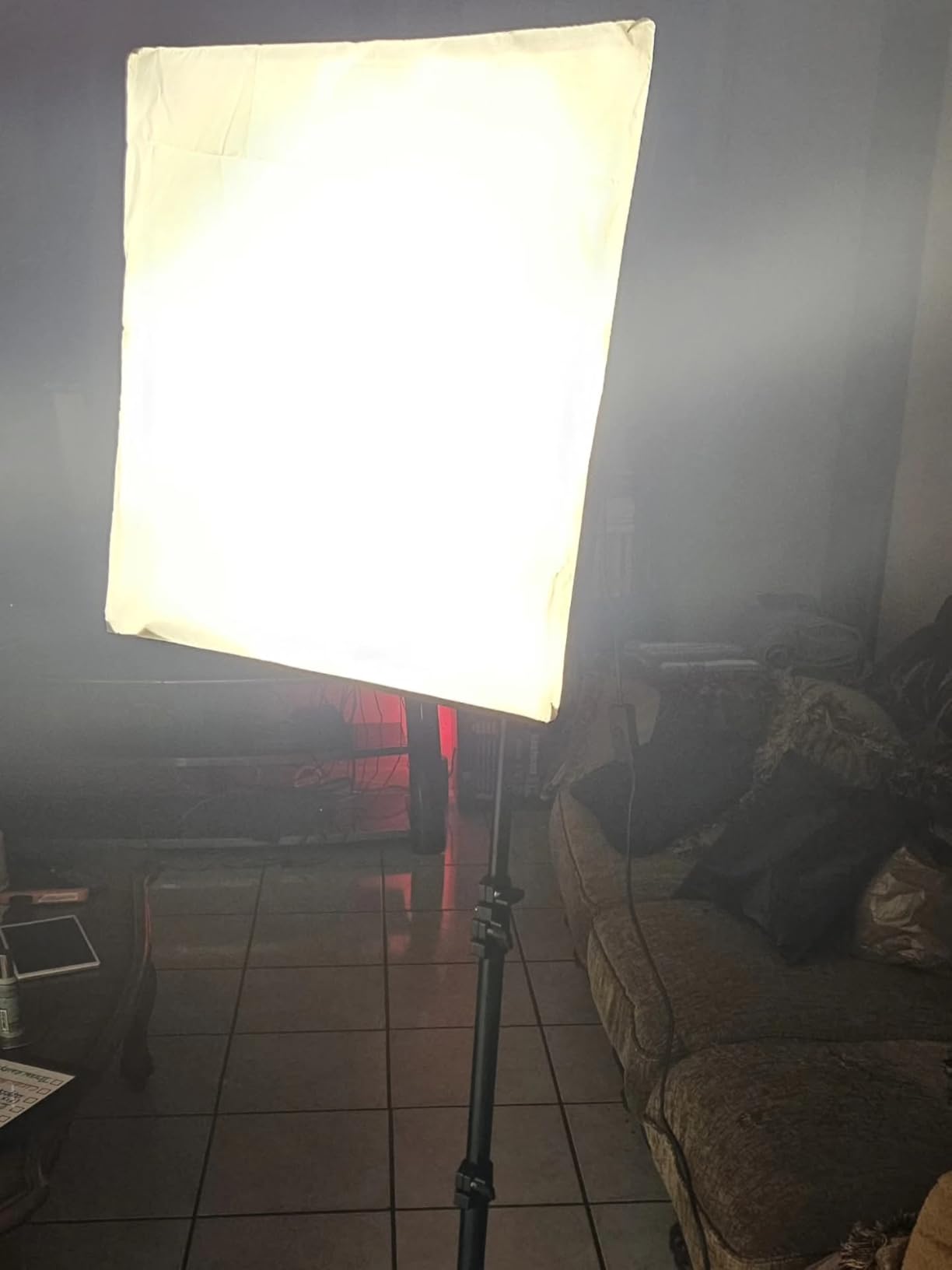 Torjim Softbox Photography Lighting Kit, 20'' x 20'' Professional Softbox Lighting Kit with 85W 3000-7500K LED Bulbs customer photo 1