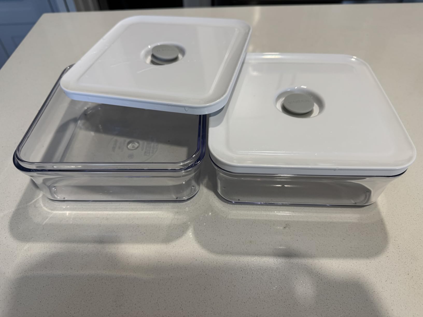 VAKUEN Premium Airtight Food Storage Containers, Mini 9P/SET include Vacuum Sealer, Smart One-Click Seal Lid, No Hinges, 100% Leak Proof, BPA-FREE, Dishwasher, Freezer & Microwave Safe customer photo 2
