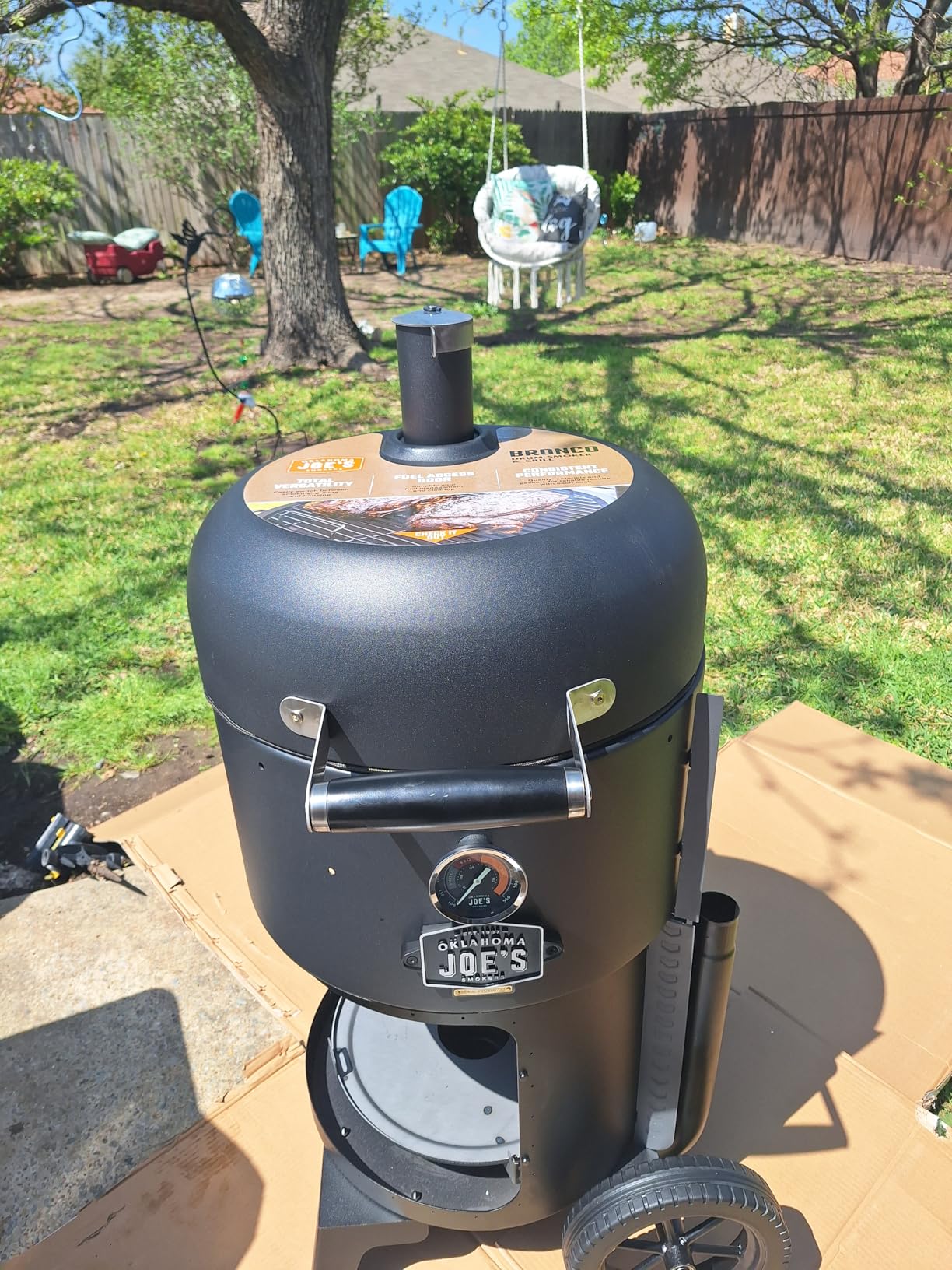 Oklahoma Joe's Bronco 18 in. Heavy Duty Charcoal Drum Smoker and Grill with 284 sq. in. Cooking Area in Black, Smoker Grill customer photo 1