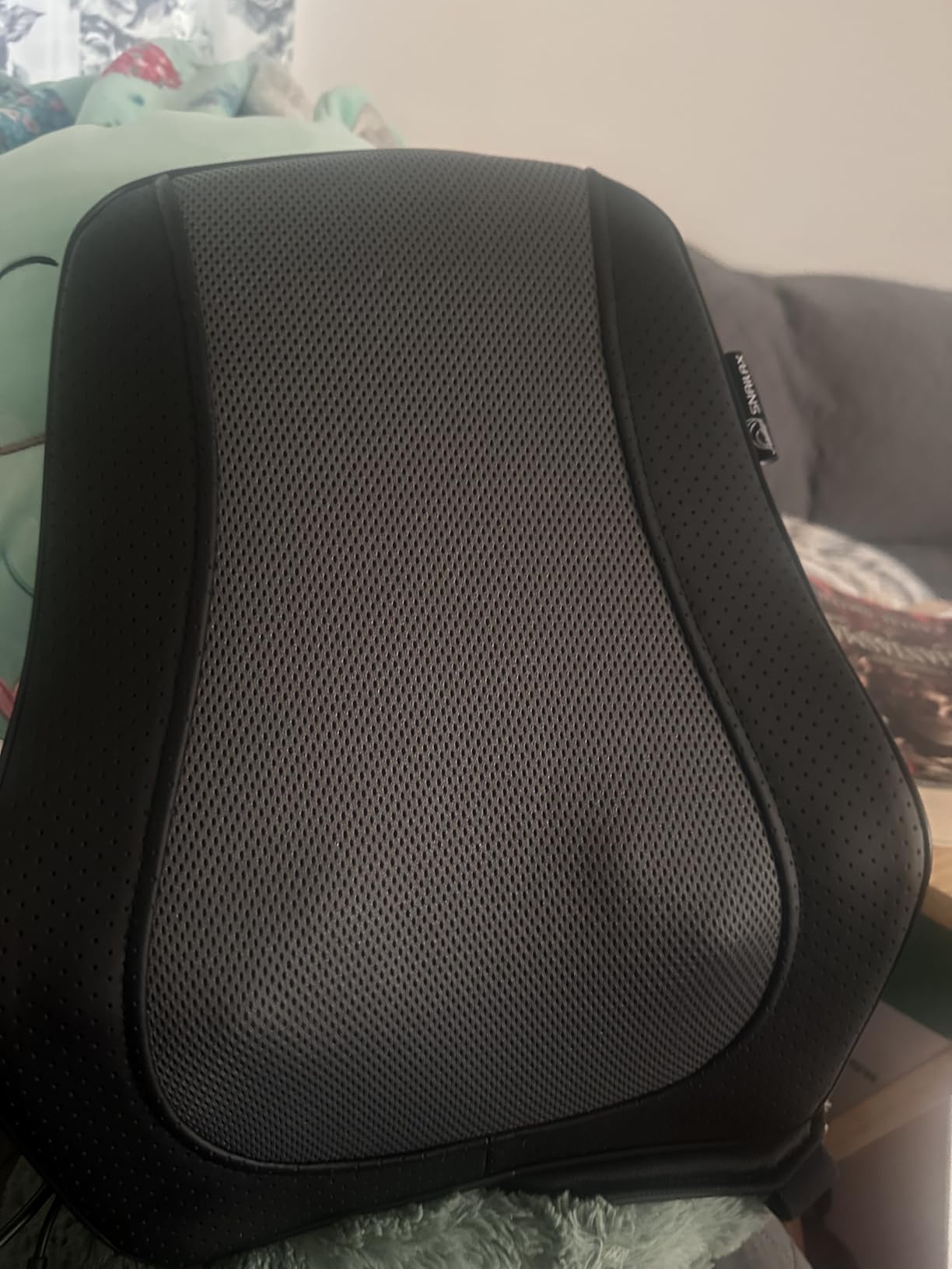 Snailax Cordless Shiatsu Neck Massager with Heat & Vibration, Back Neck Shoulder Massager for Pain Relief Deep Tissue, 4D Kneading Back Massage Pillow, Rechargeable Portable Massage customer photo 2
