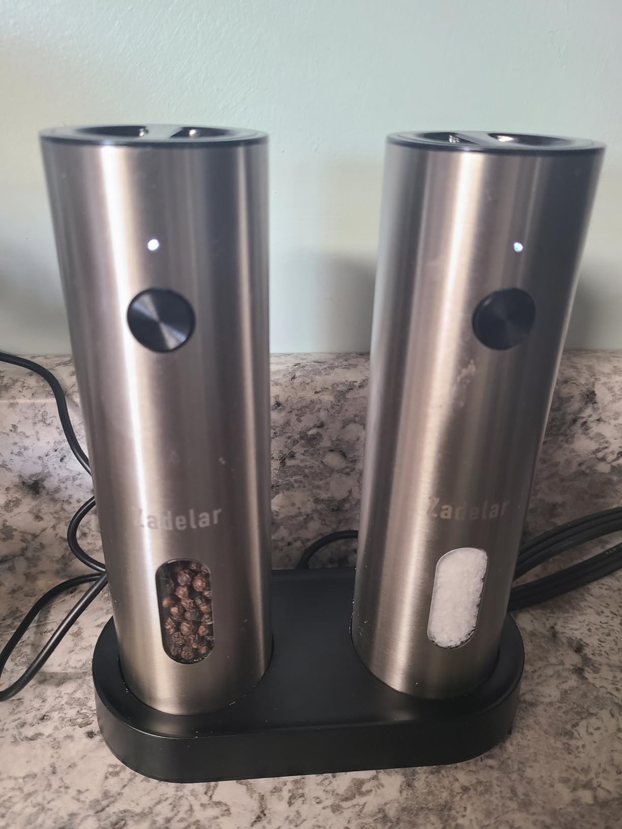 Salt and Pepper Grinder Set Electric, Rechargeable Salt and Pepper Shakers Stainless Steel with USB C Dual Charging Base, Upgraded Large Capacity, Adjustable Coarseness, LED Light, Ideal for Mom customer photo 1