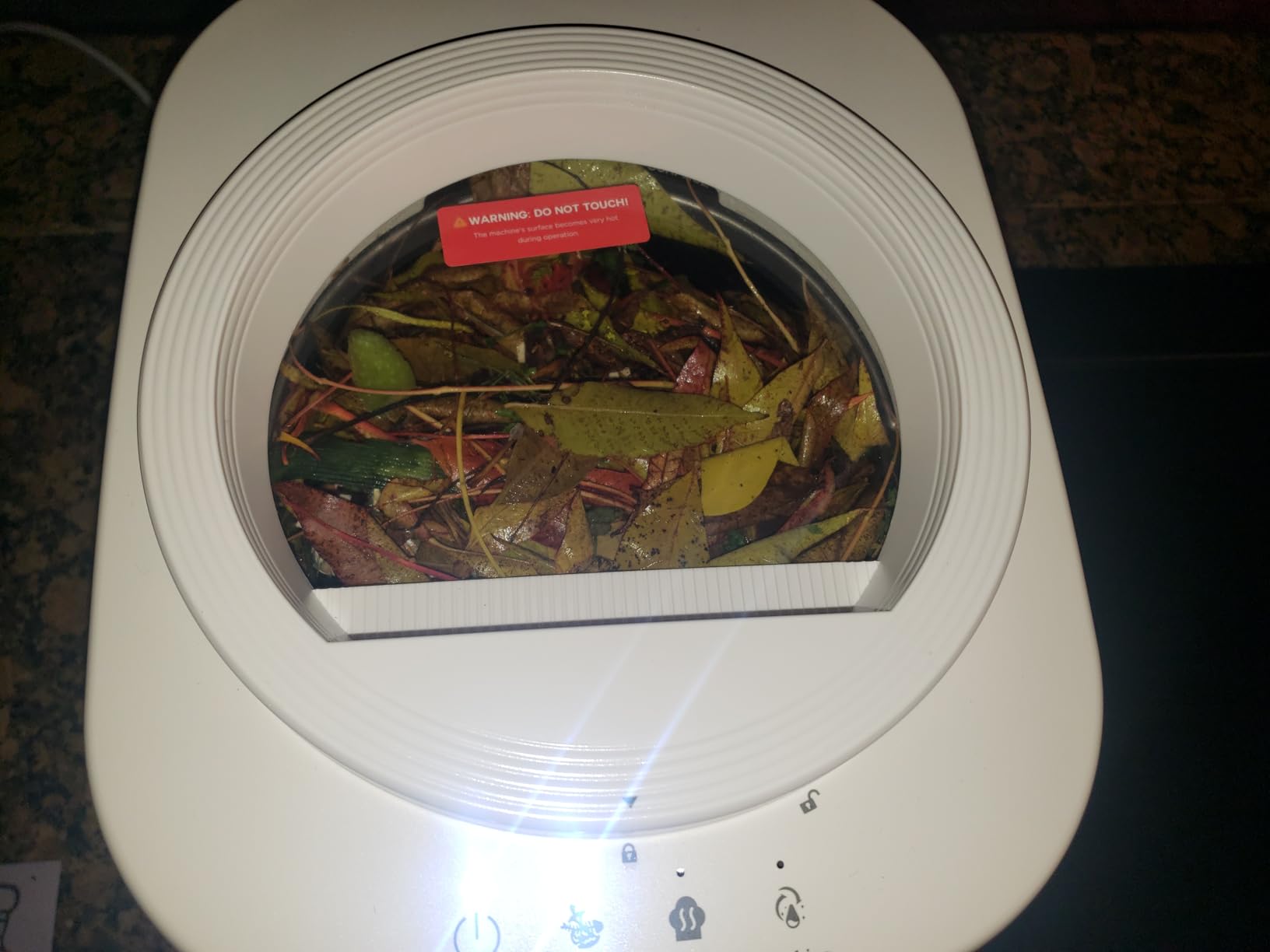 4L Electric Composter for Kitchen, Smart Countertop Compost Bin, Odorless | Low Noise | Auto-Cleaning | Turn Food Waste into Fertilizer Composter Home Indoor Fertilizer Machine customer photo 1