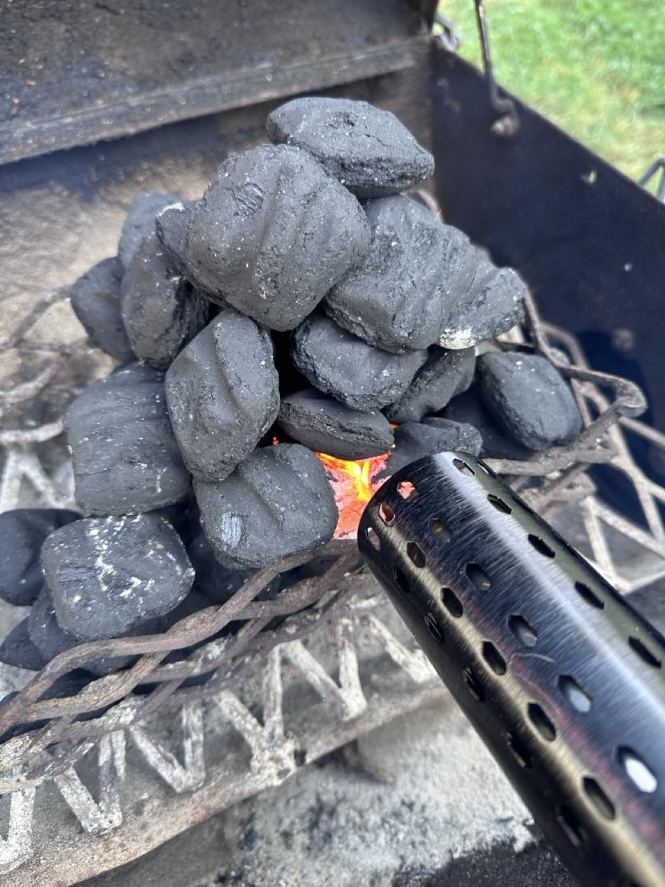1500W Electric Charcoal Starter with 10ft Cable, 60S Rises to 1100°F Fire Lighter with Air Blower for Grill, BBQ, Wood Burning Fireplaces, Chemical Free Heated fire starter with Gloves Included customer photo 2