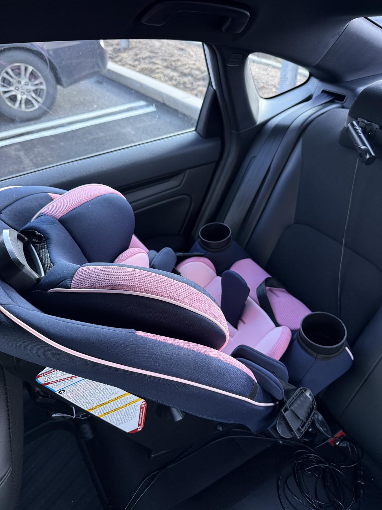 Evenflo Grow and Go All-in-One Convertible Car Seat, Rear Facing 5-40 lbs, Forward Facing 30-65 lbs, High Back Booster Seat 40-100 lbs, Alaskan Blue customer photo 1