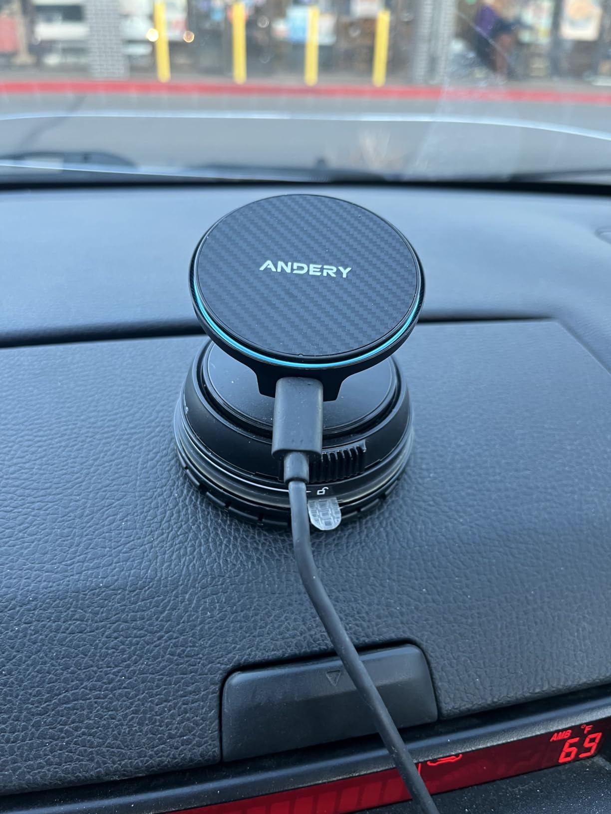 ANDERY Only for iPhone Magsafe Car Mount Charger 15W Wireless Faster Charging, 78+LBS Strongest Suction, 2400gf Strongest Magnetic 360° Adjustable Car Phone Holder for All Smartphones & Cars customer photo 2