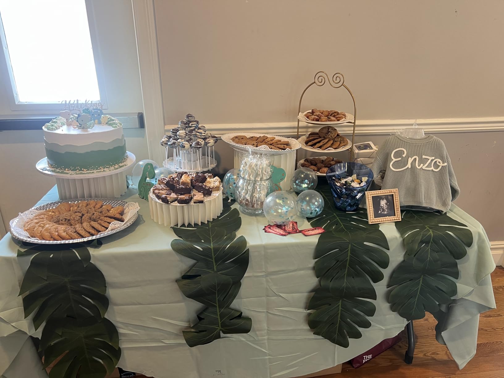 4 Pack Buffet Risers Foldable Food Display Risers Food Risers for Buffet Table Tall Cake Stands Cylinder Stands for Party Pedestal Cake Stand Dessert Table Display Set Cupcake Stands Cupcake Display customer photo 1